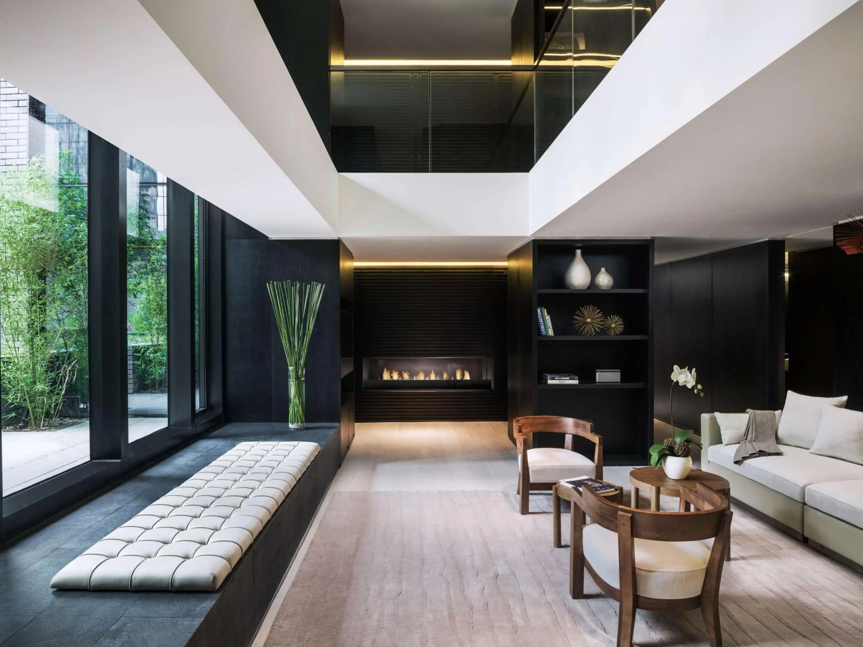 Photo of the whole room in Upper House Chengdu