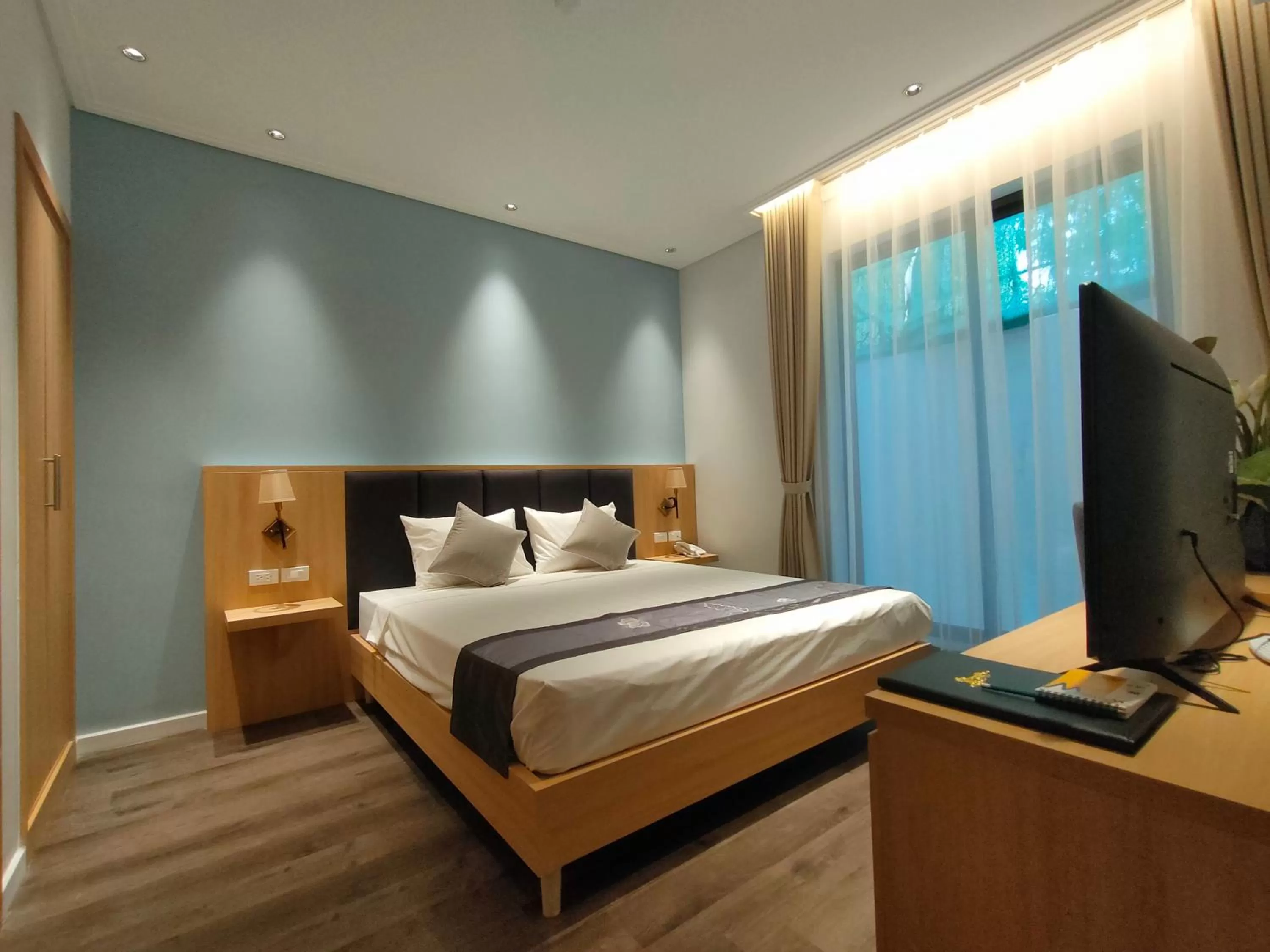 Bed in Hồng Gia Tuệ Lake View