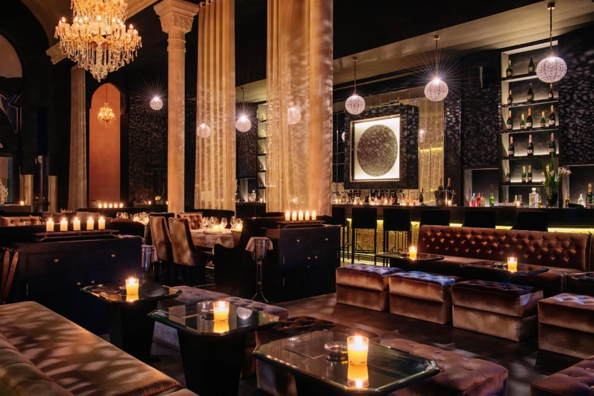 Restaurant/places to eat in Palais Mehdi