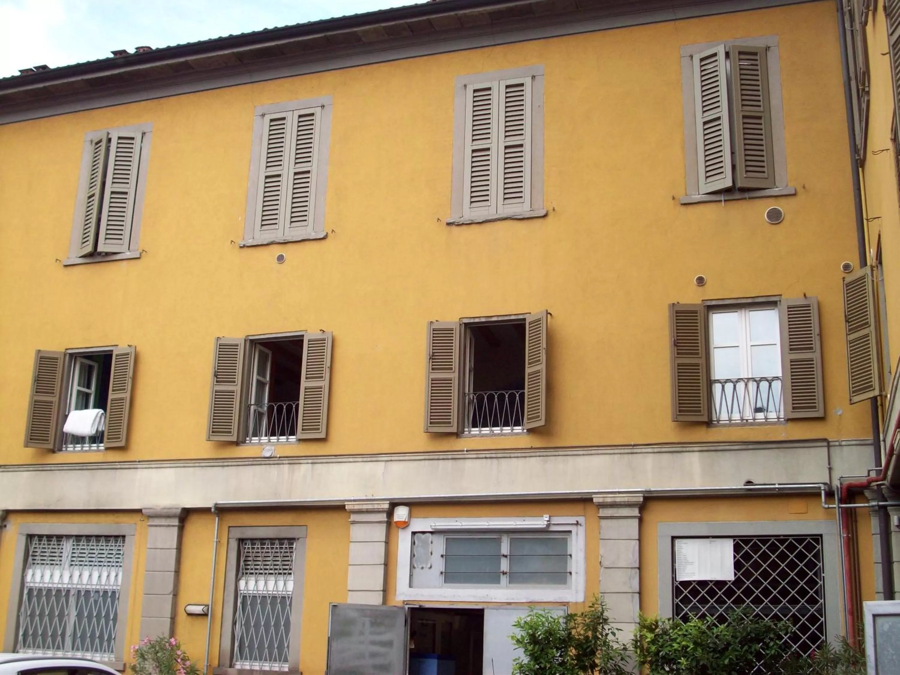 Facade/entrance in Zaffiro Blu Airport