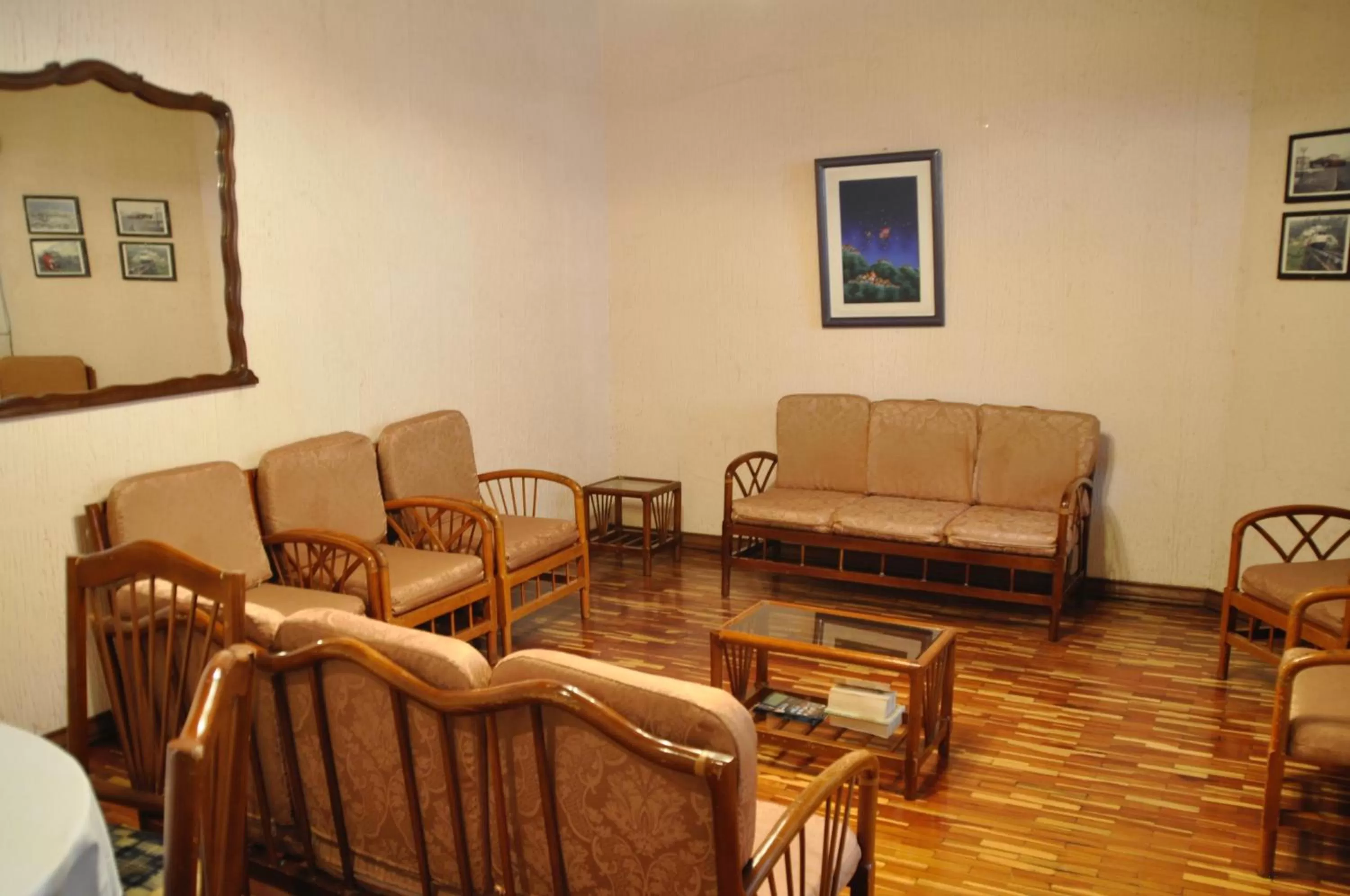 Communal lounge/ TV room, Seating Area in Hotel Europa