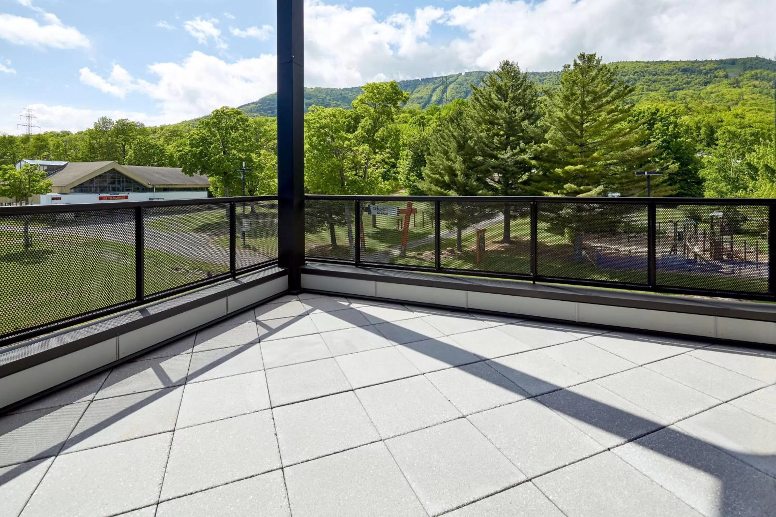 Meeting/conference room in Delta Hotels by Marriott Mont Sainte-Anne, Resort & Convention Center