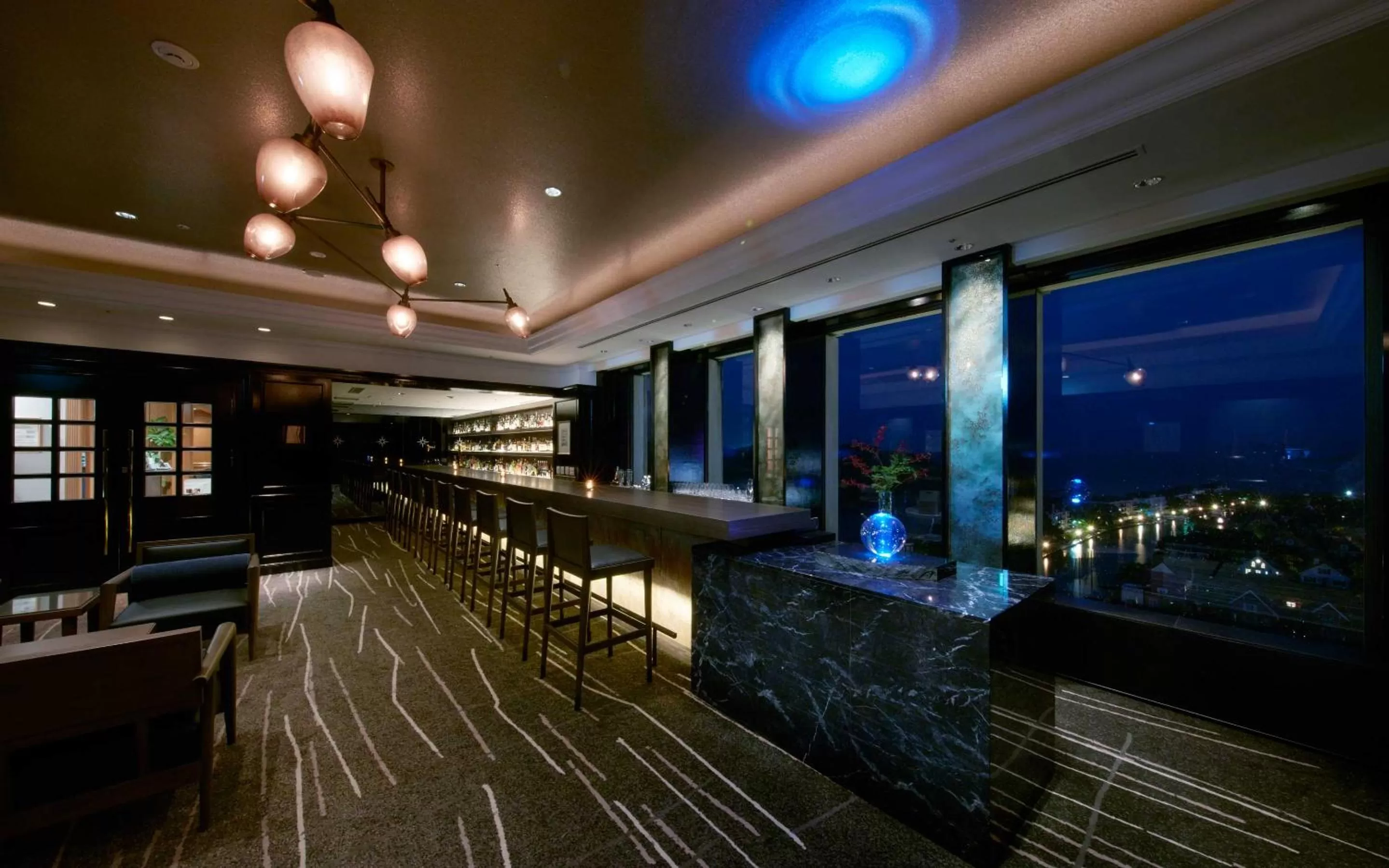 Lounge or bar in Hotel Okura JR Huis Ten Bosch