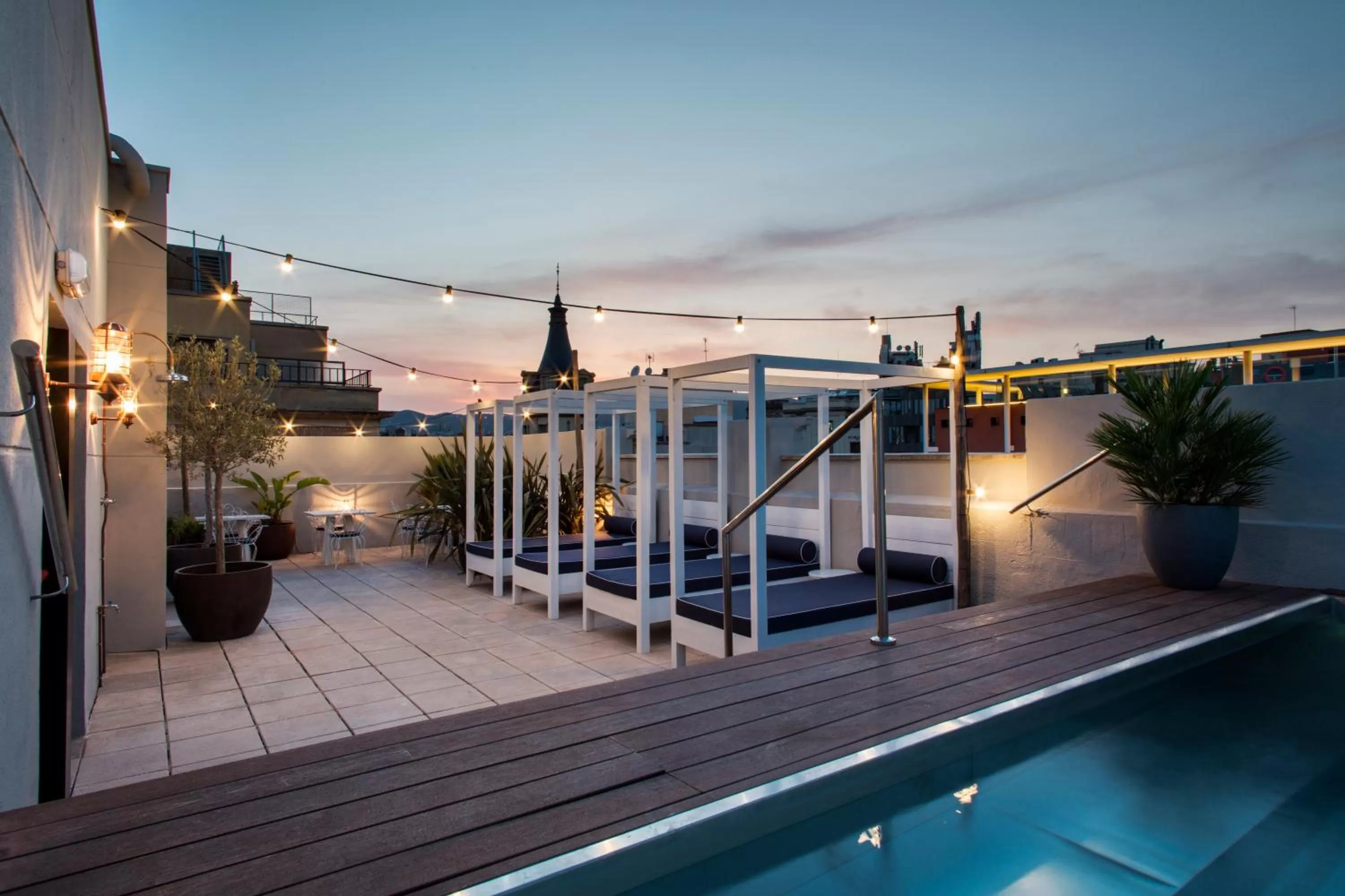 Balcony/Terrace in Hotel Midmost by Majestic Hotel Group