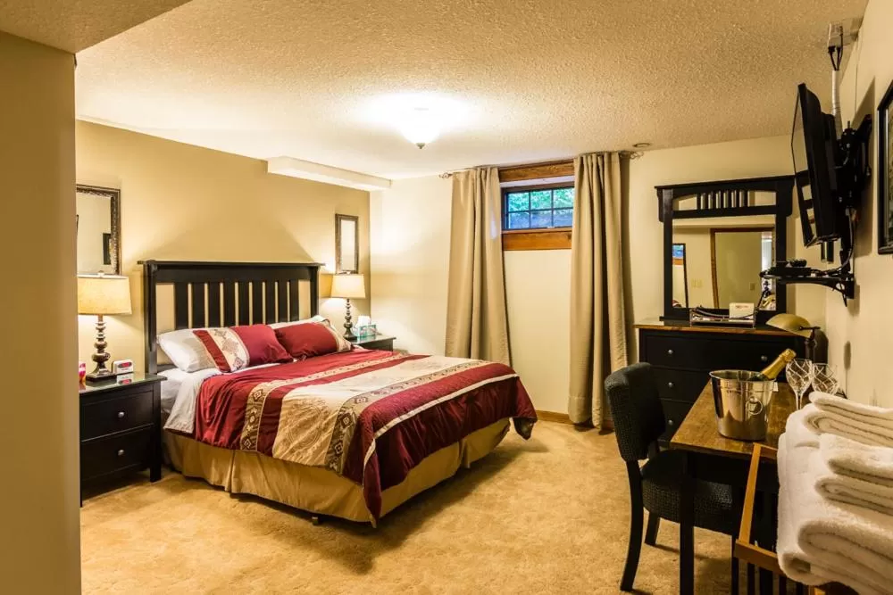 Bed in Rustlers Lodge