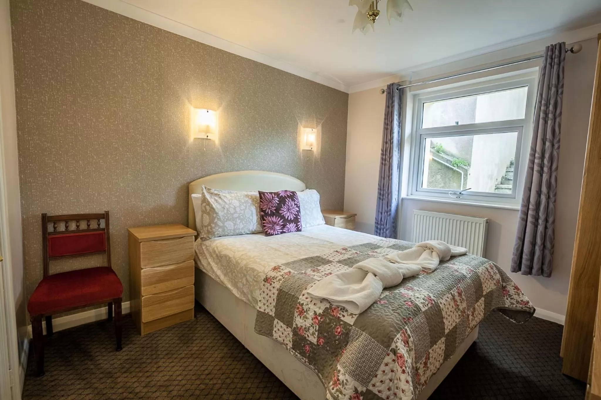 Bed in The Hotel Balmoral - Just for Adults