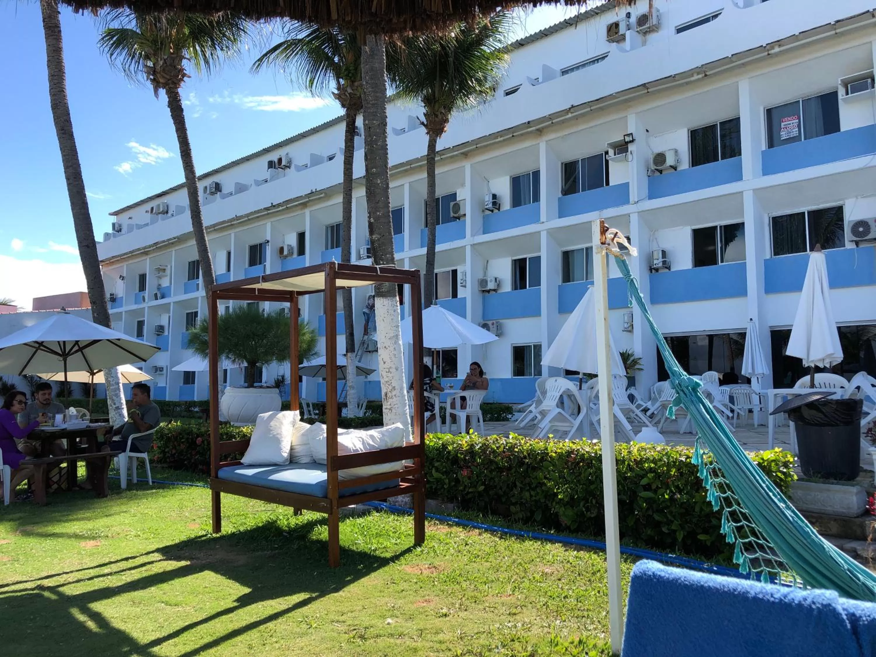 Property Building in Praia dos Carneiros apart beira-mar