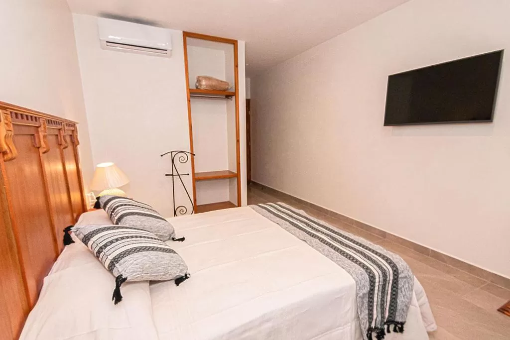 Photo of the whole room, Bed in Hotel Danini