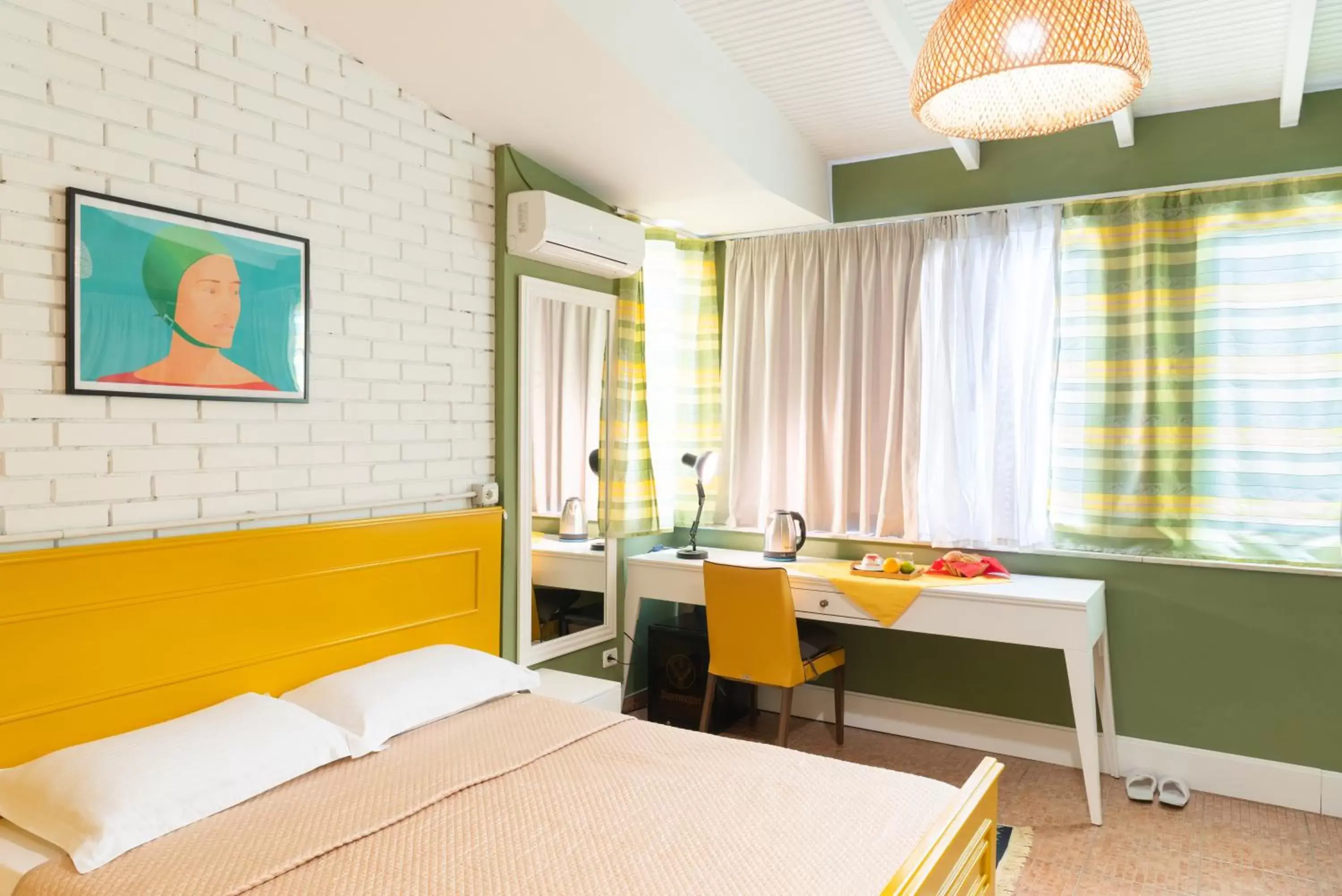 Artistic Tirana Blloku Artistic Tirana Blloku