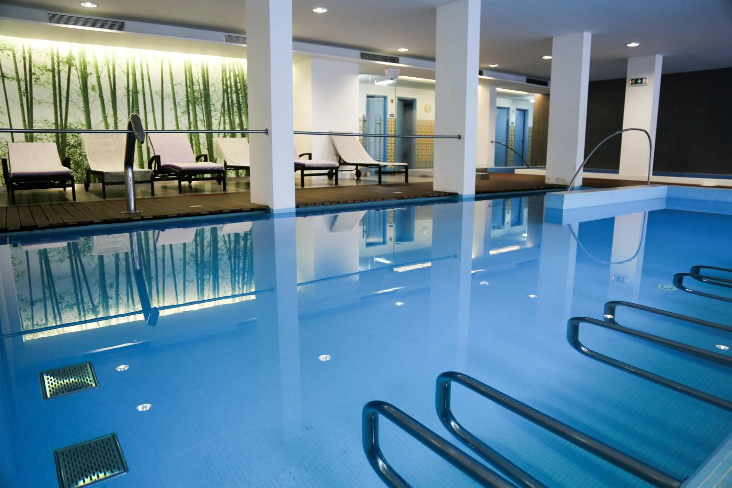 Swimming pool in INATEL Manteigas