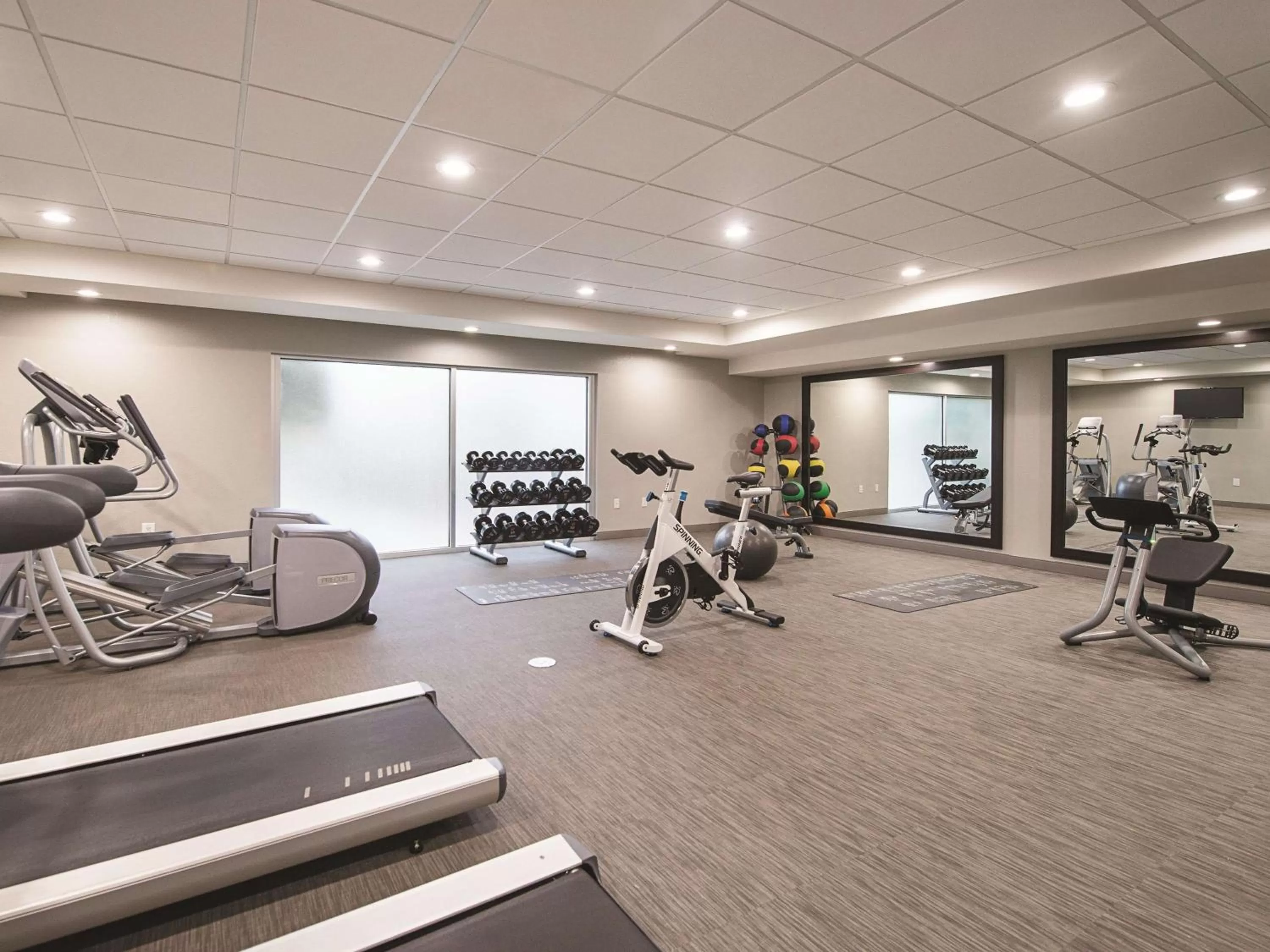 Fitness centre/facilities in La Quinta by Wyndham Oklahoma City - NW Expwy