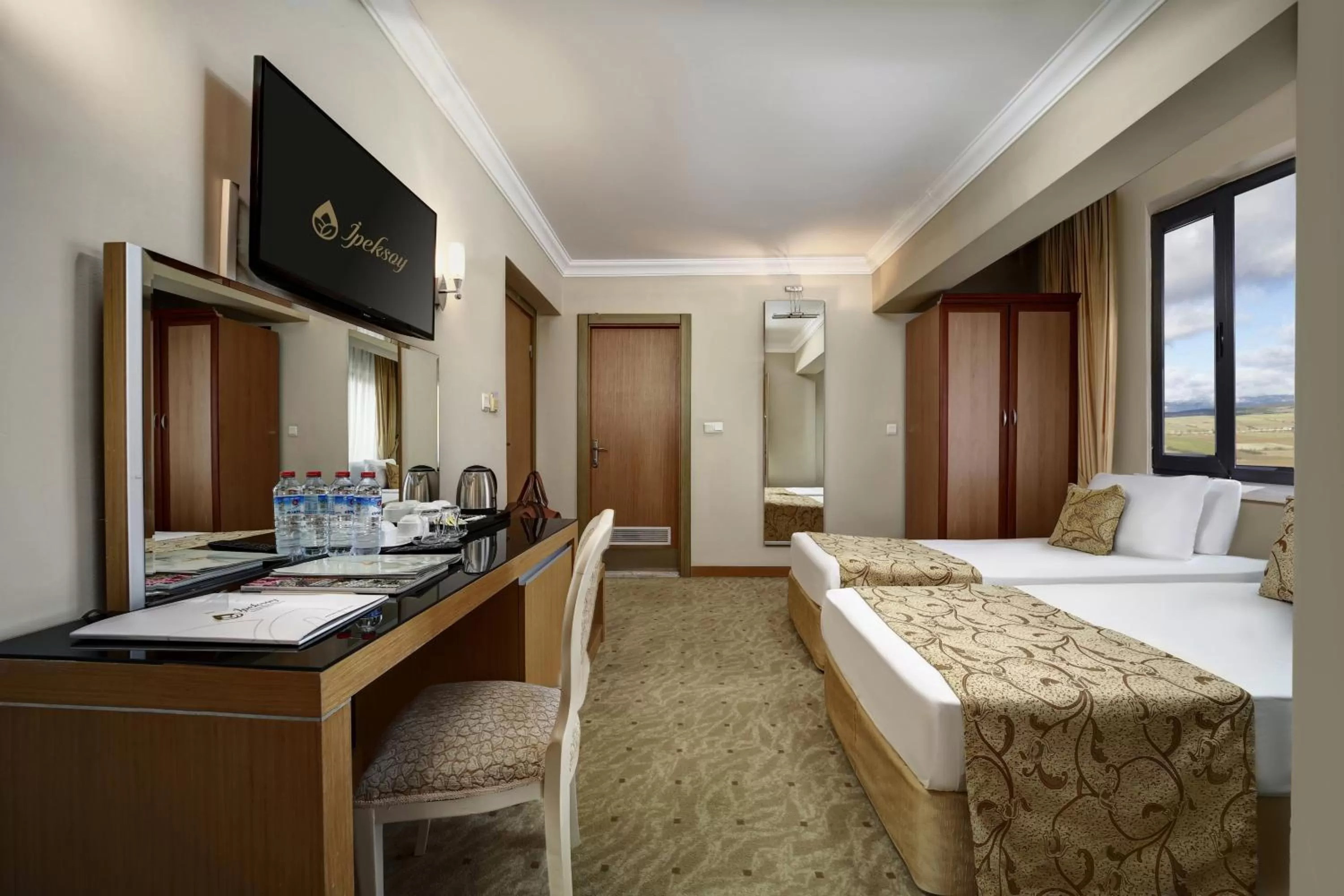 Family in Ipeksoy Thermal Hotel