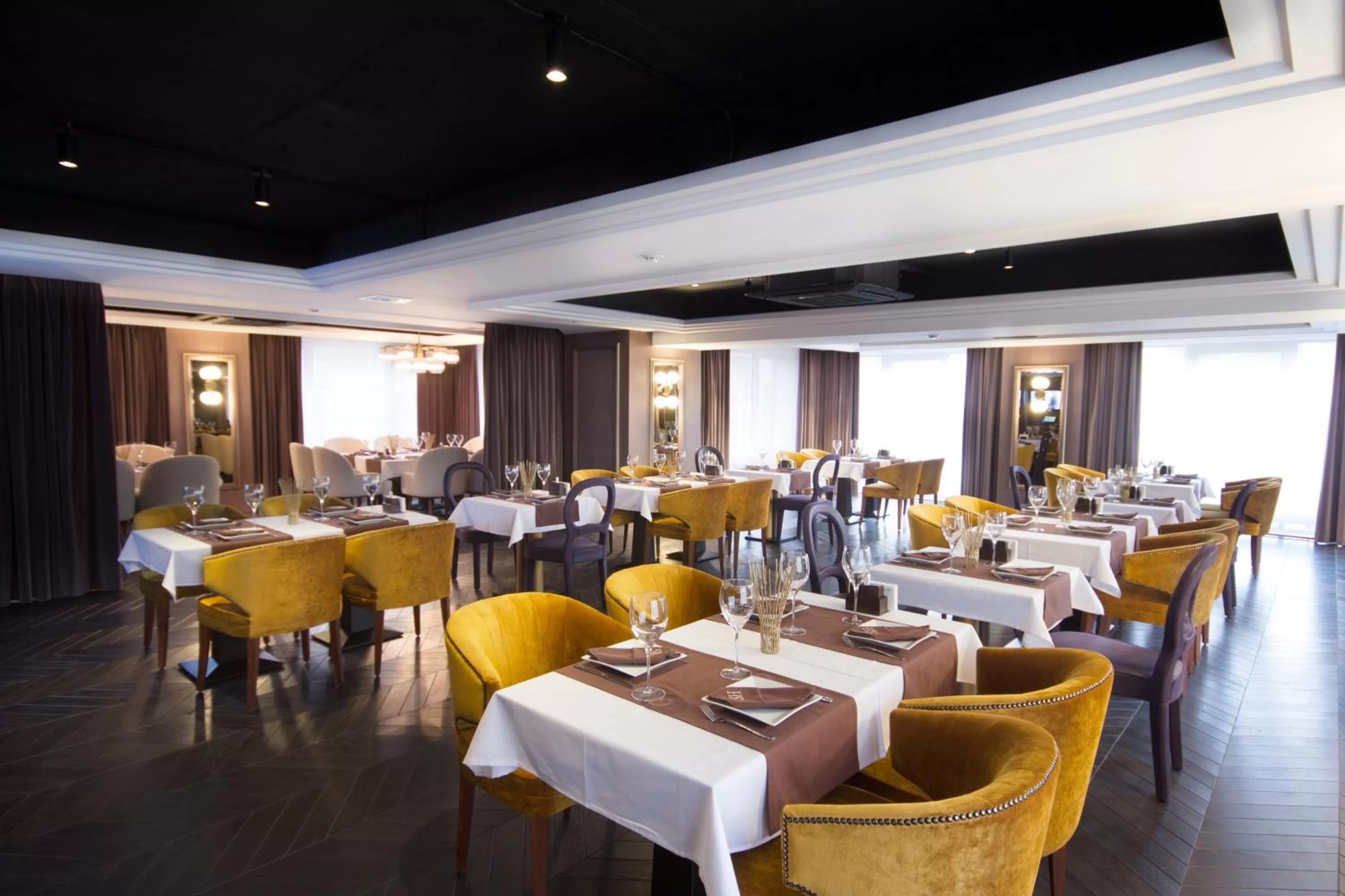 Restaurant/Places to Eat in SOHO boutique hotel