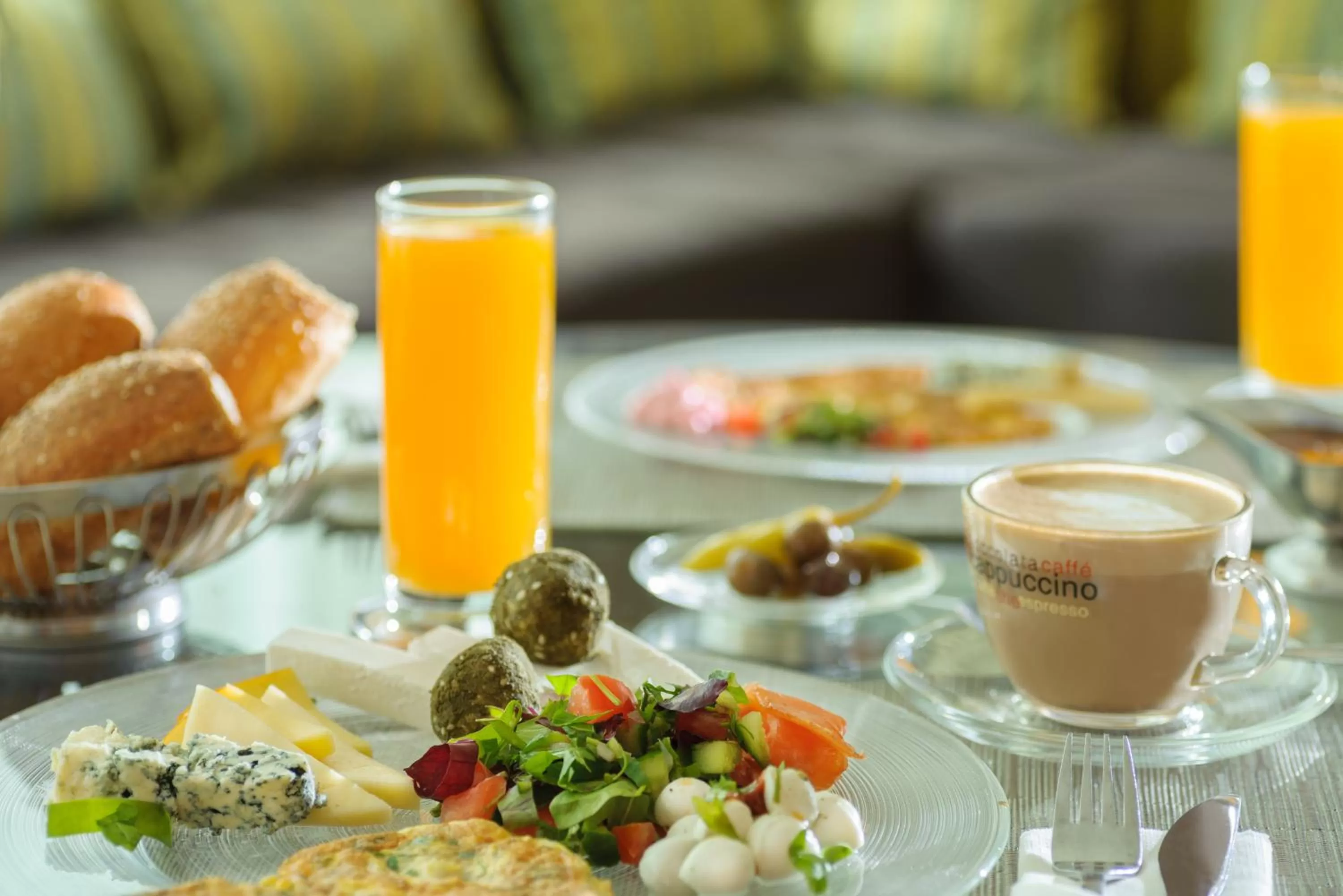 Breakfast in U Magic Palace