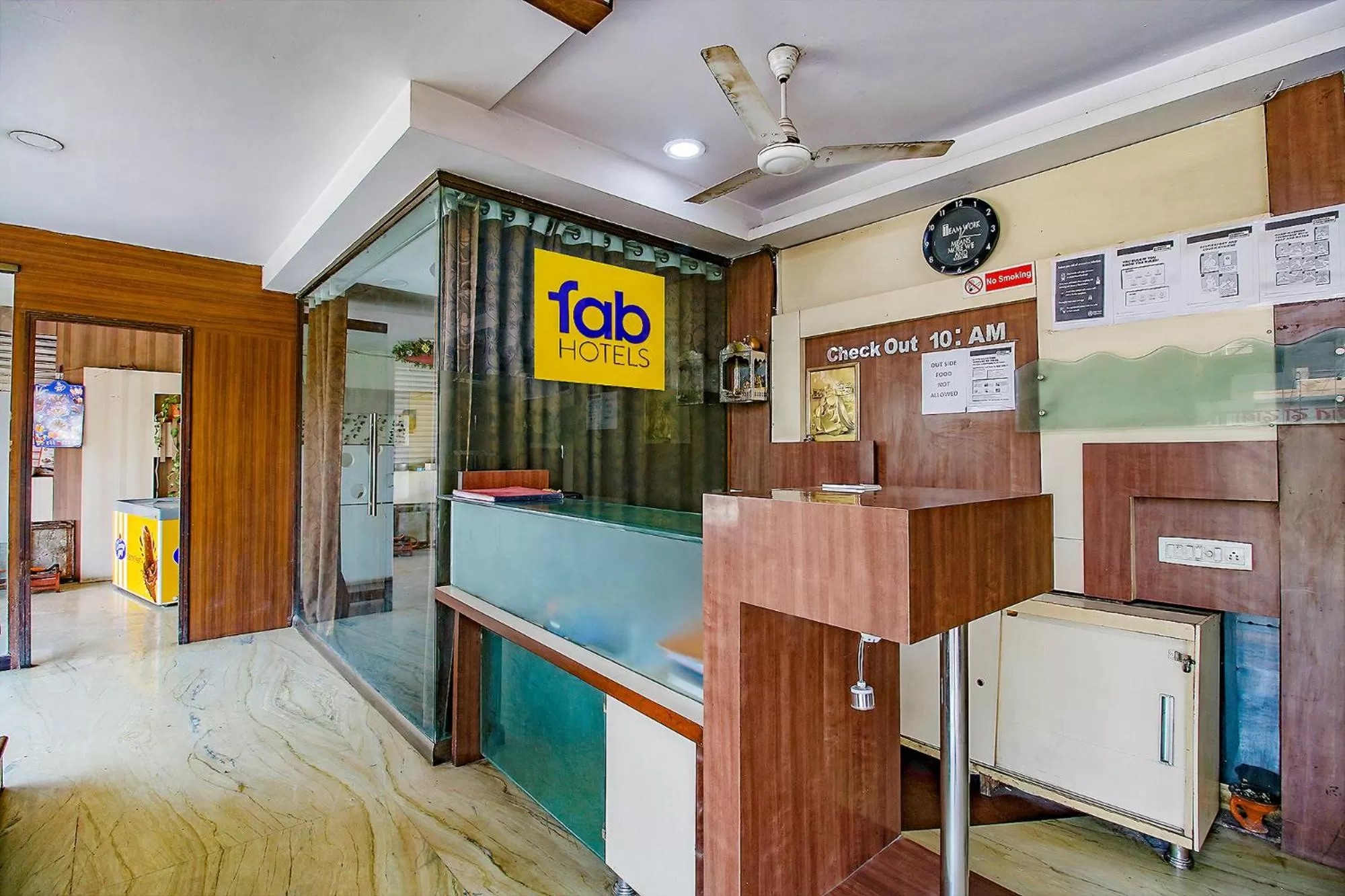 Lobby or reception, Lobby/Reception in FabExpress Maanpreet