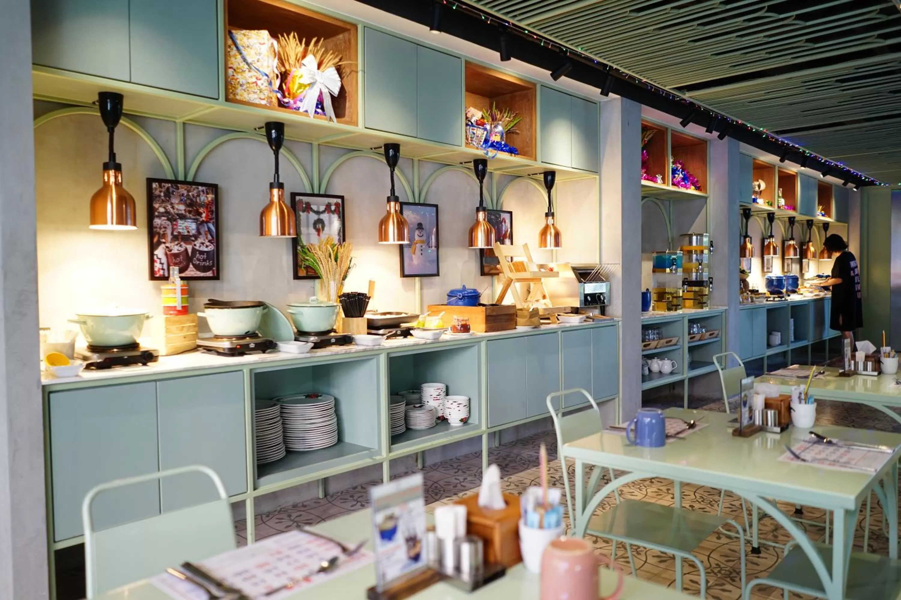 Breakfast in Samsen Street Hotel