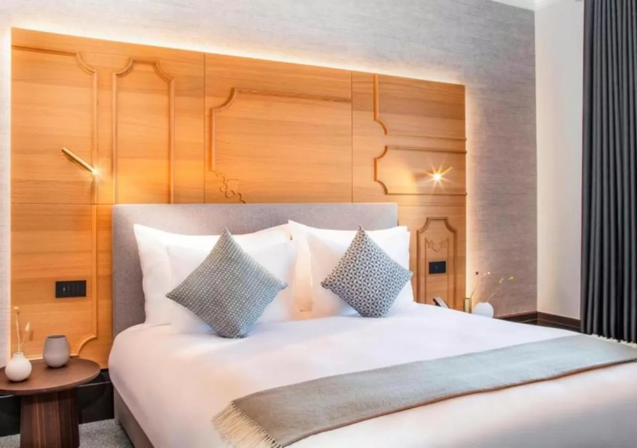 Bed in Villars Palace