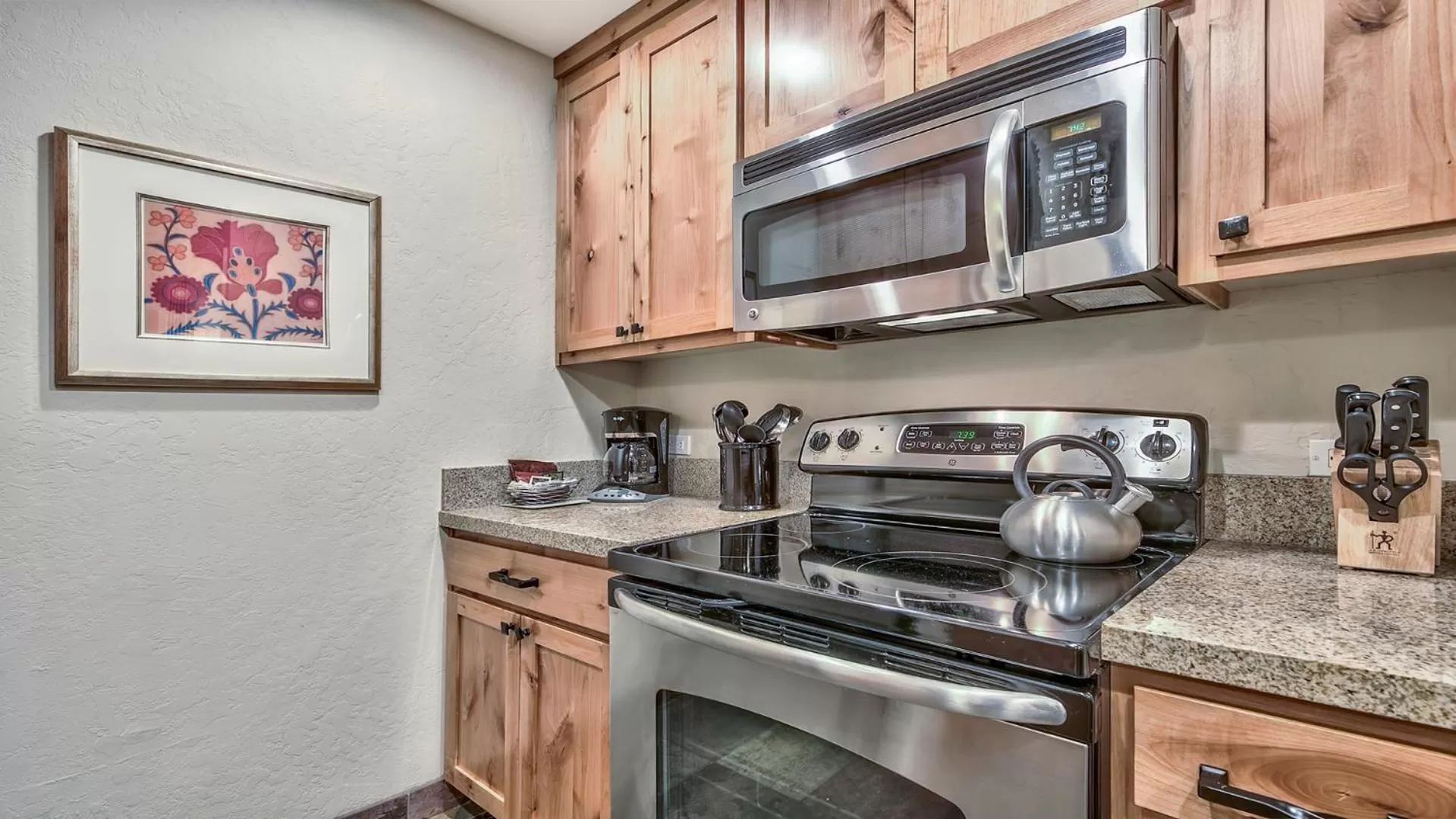 Kitchen/Kitchenette in Lakeland Village at Heavenly