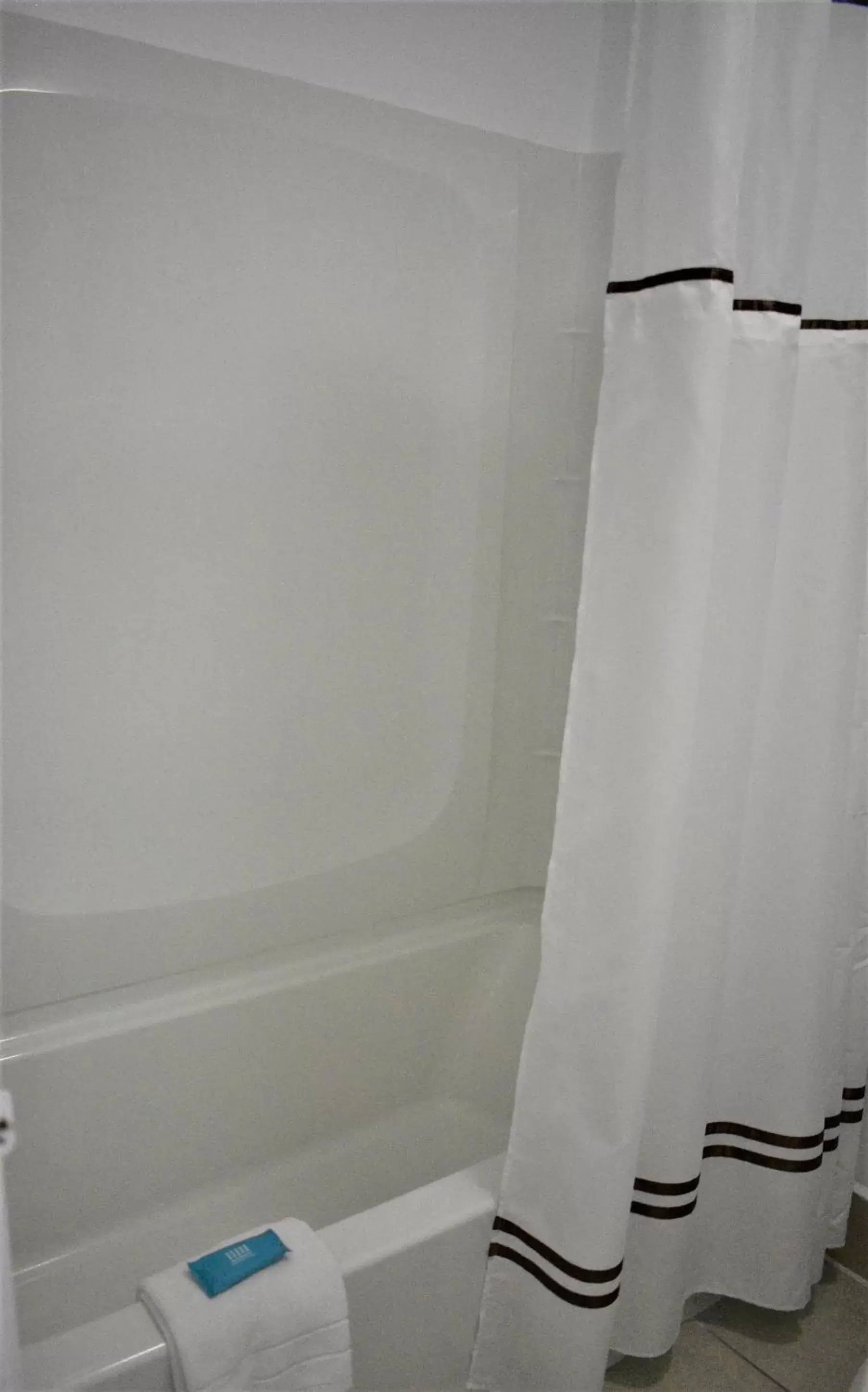 King Room - Non-Smoking in Signature Anaheim Maingate King Room - Non-Smoking in Signature Anaheim Maingate