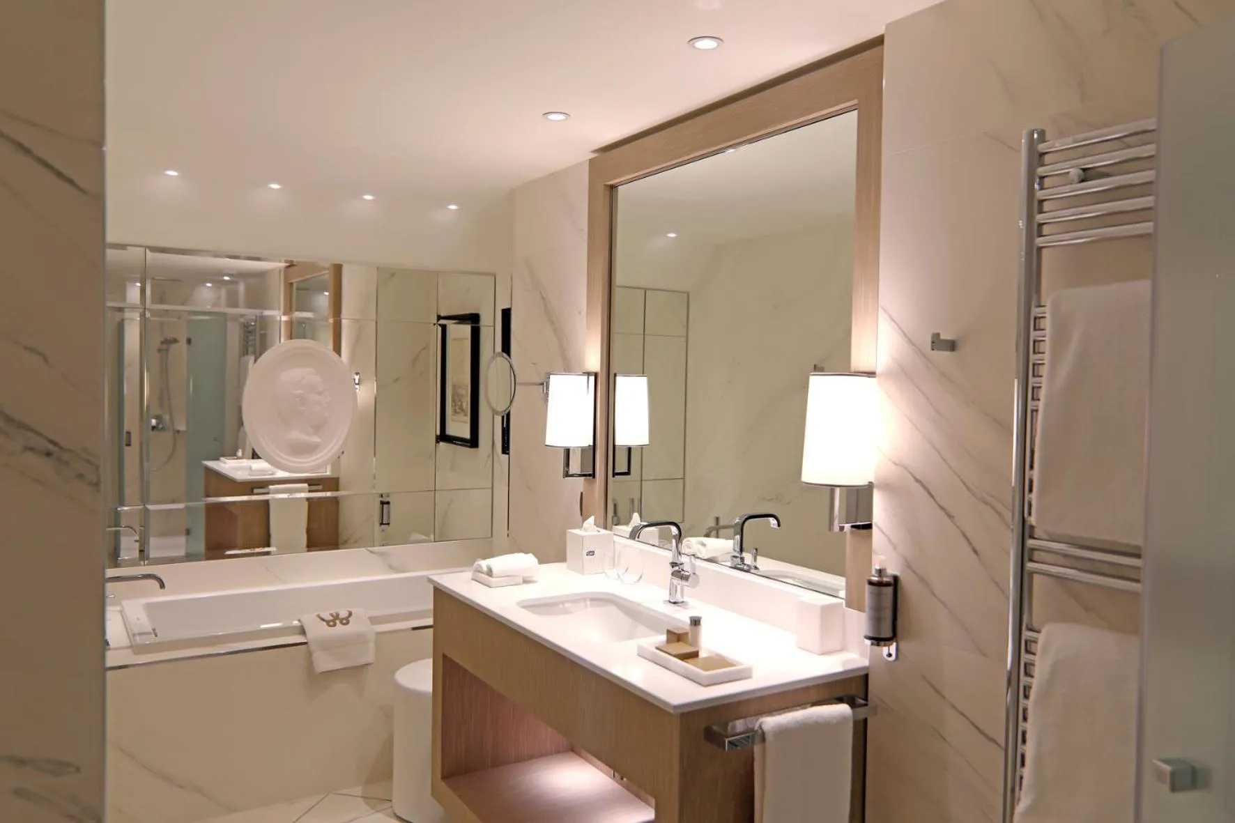 Bathroom in Hôtel Alchimy