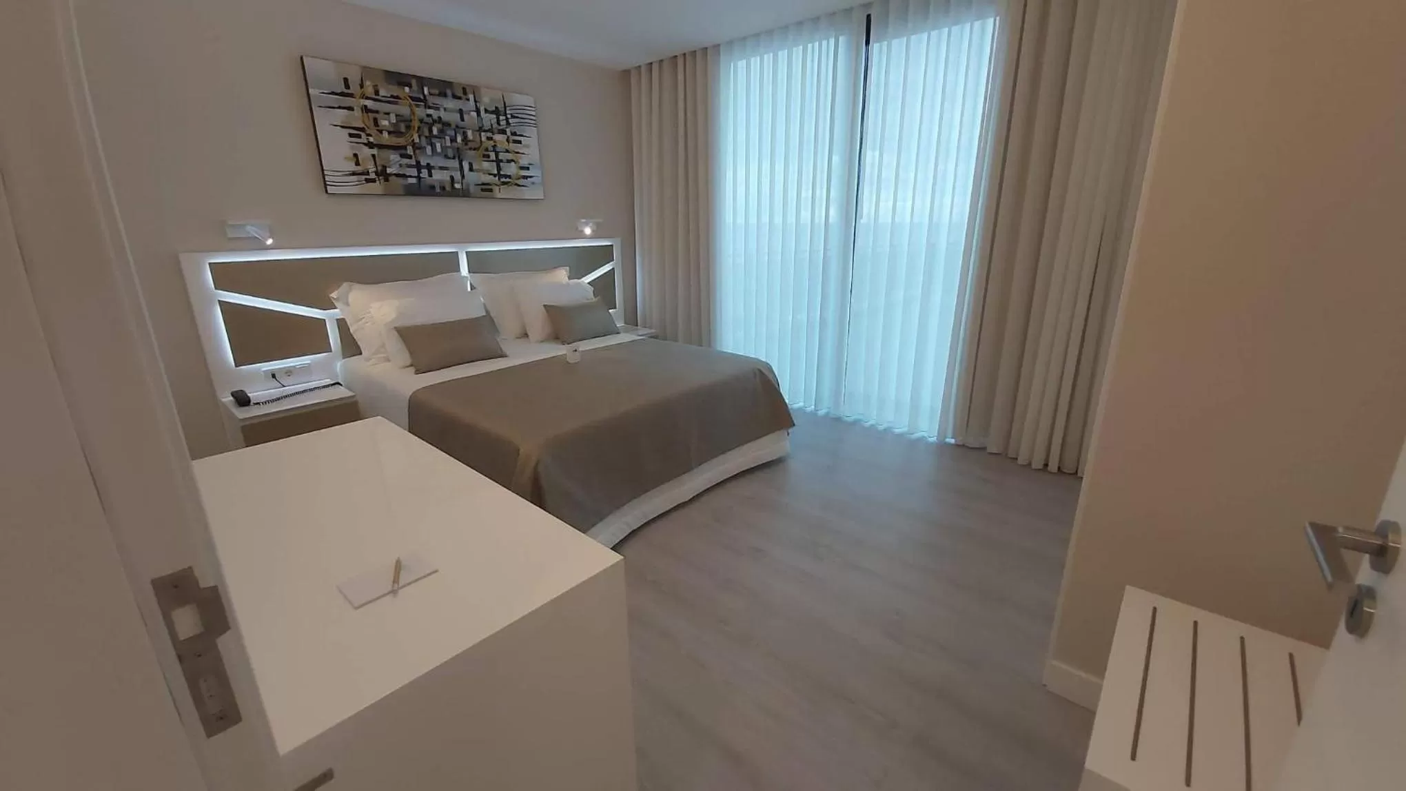 Bedroom, Seating Area in Calamar Hotel