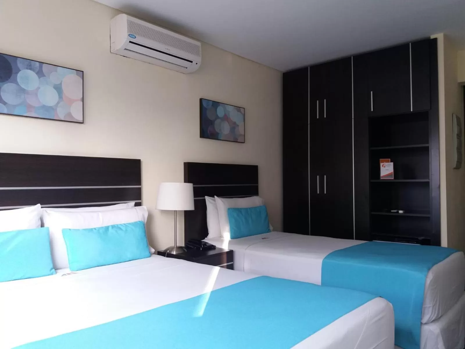 Bedroom, Bed in Puerto Mercado Hotel