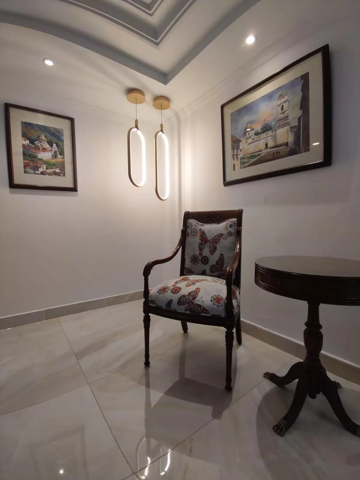 Seating Area in La Carolina Inn