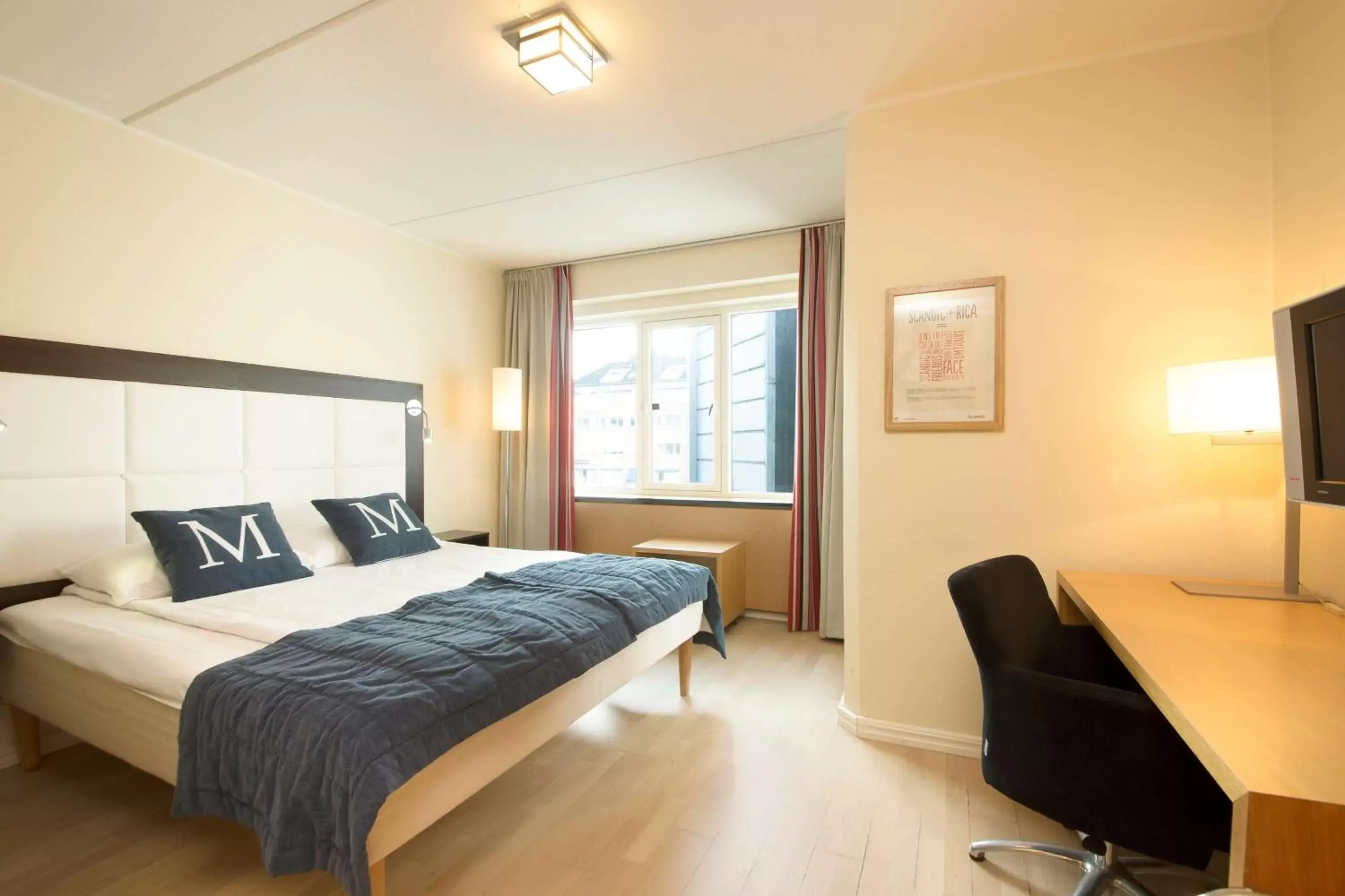 Standard Double Room in Quality Hotel Maritim Standard Double Room in Quality Hotel Maritim