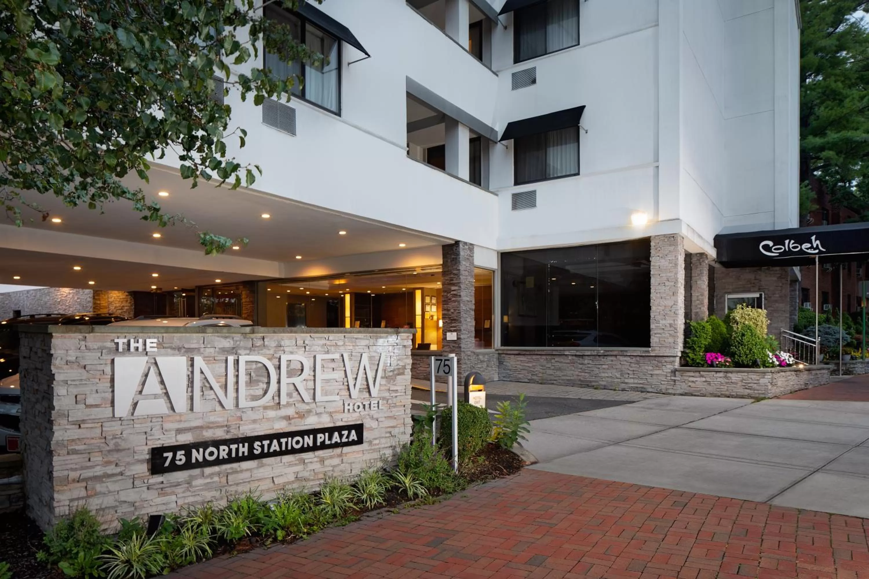Facade/entrance in The Andrew Hotel