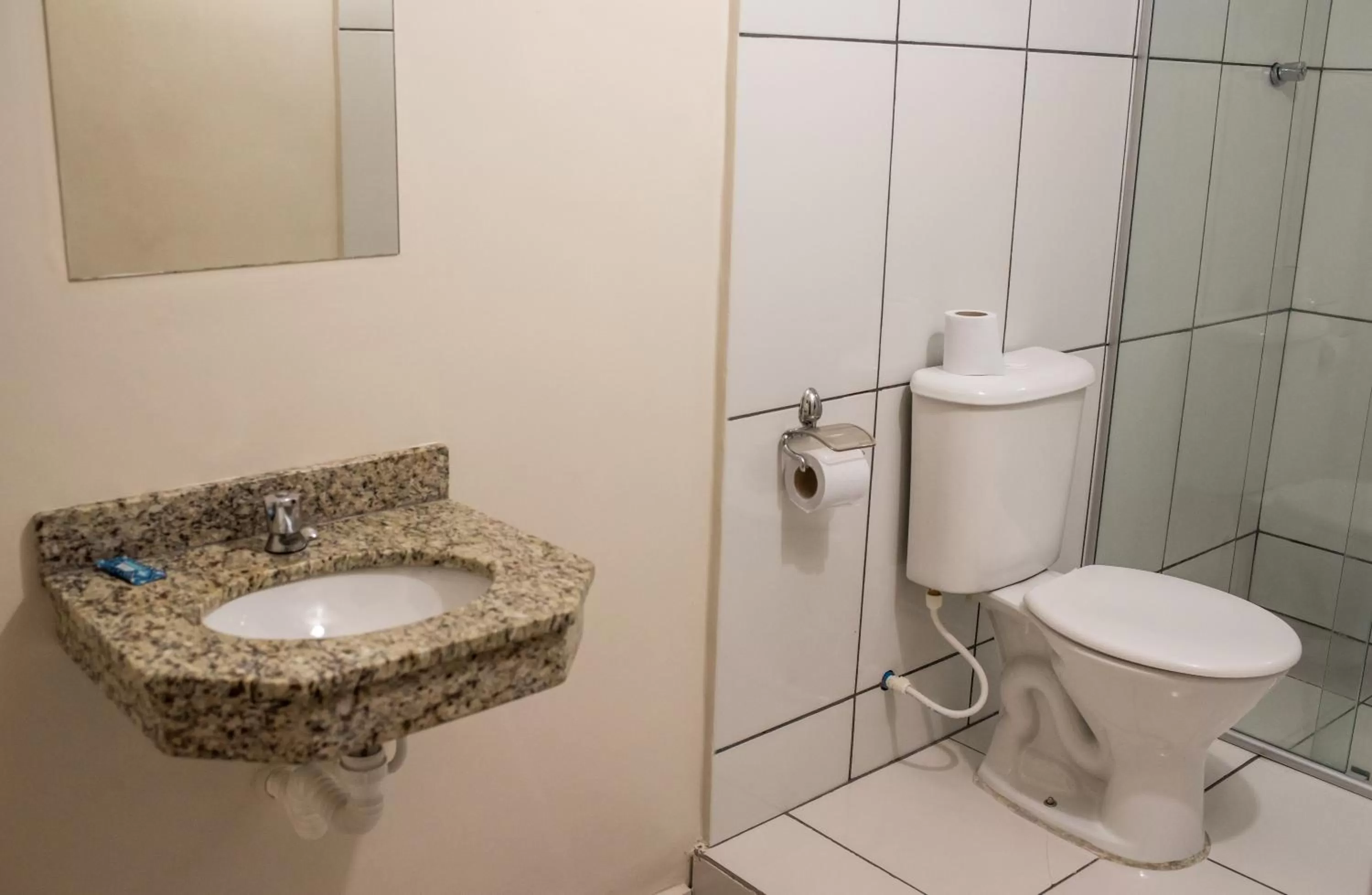 Shower in Pousada Rabake