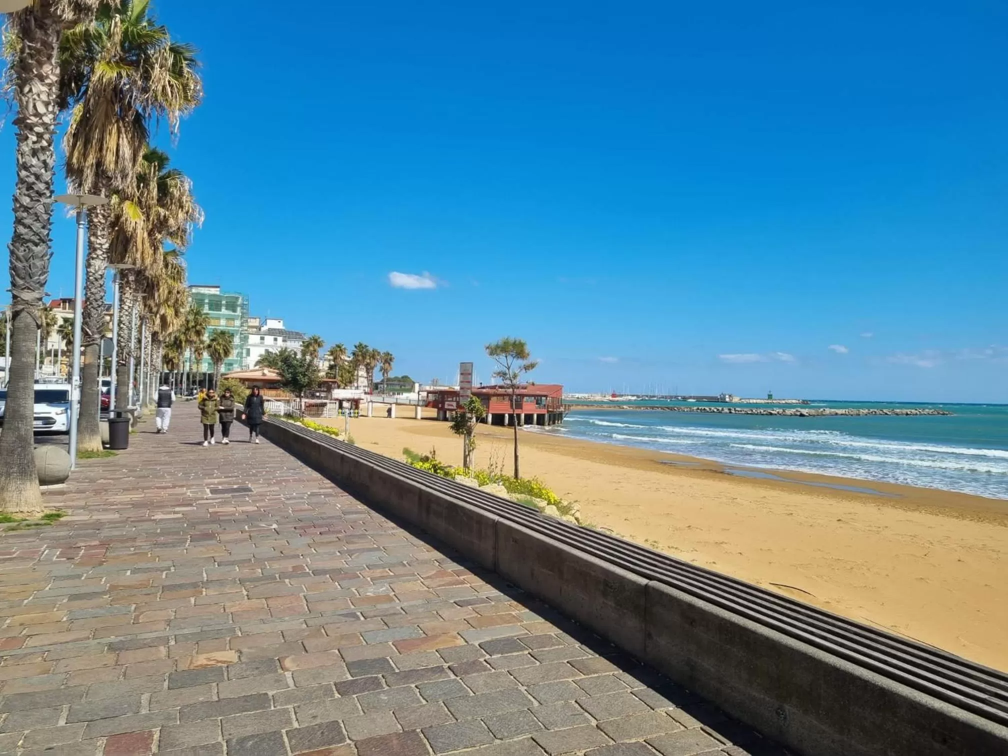 Beach in La Suite sul Mare