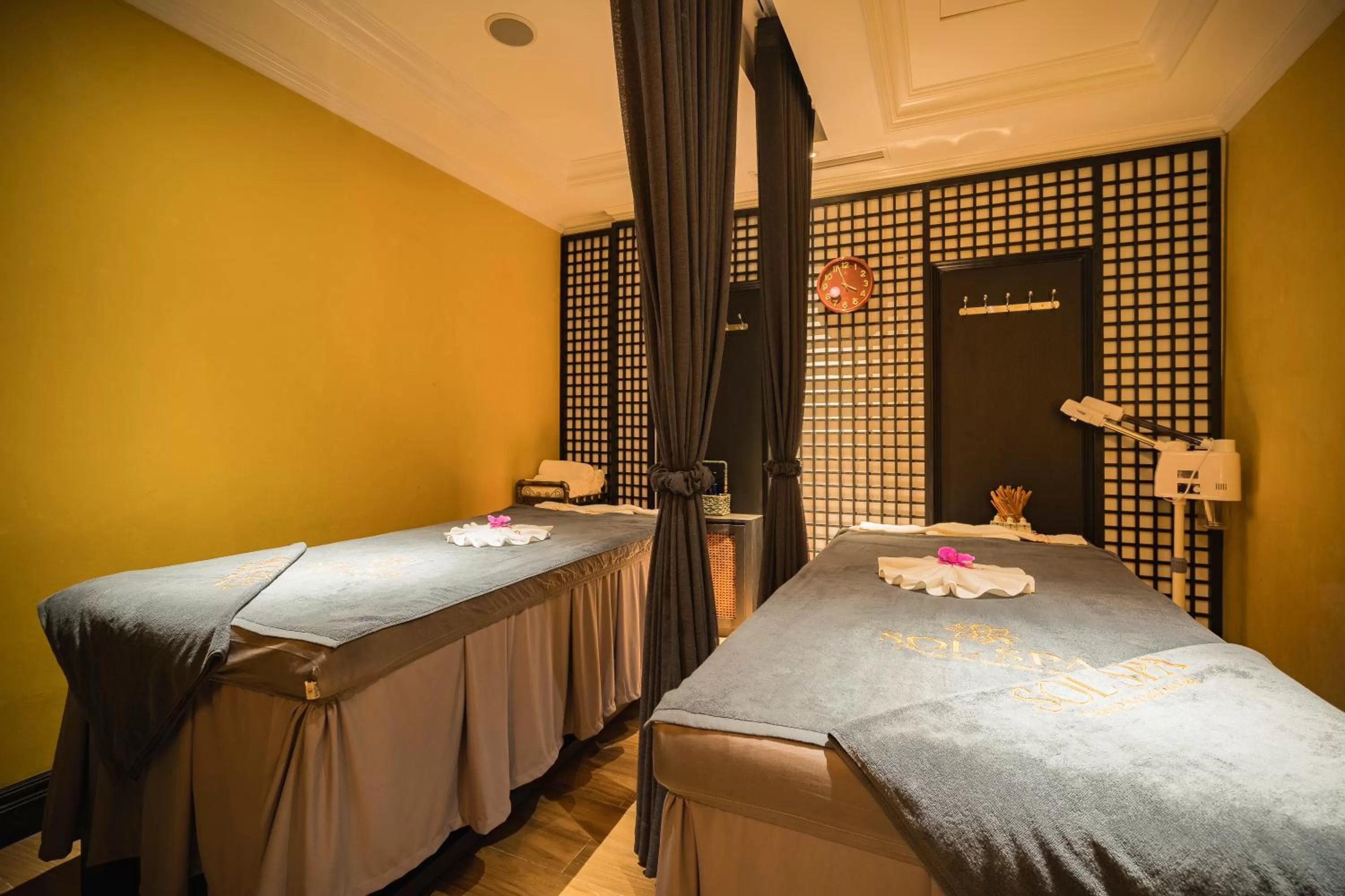 Spa and wellness centre/facilities, Bed in Solaria Hanoi Hotel