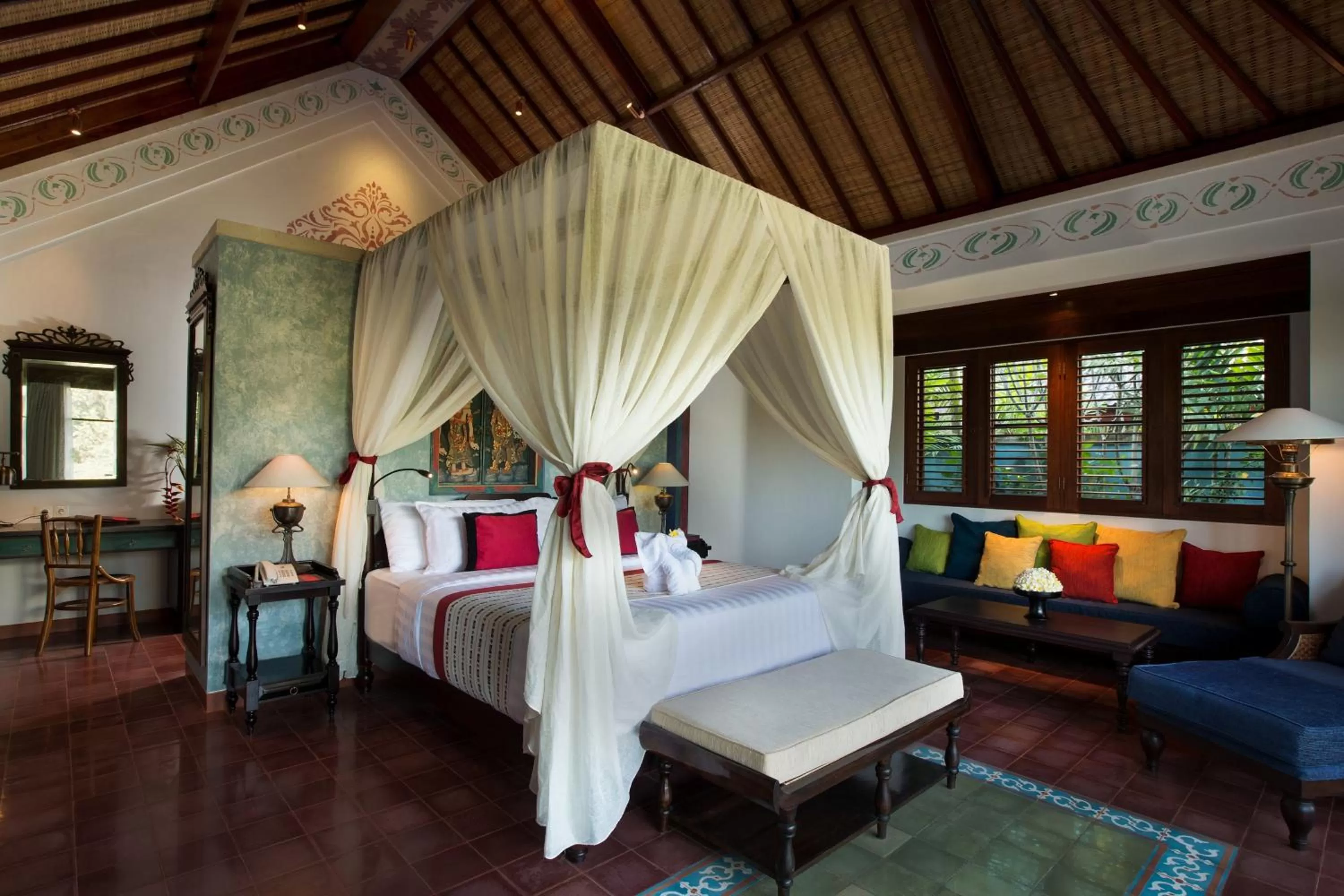 Bed in Dwaraka The Royal Villas
