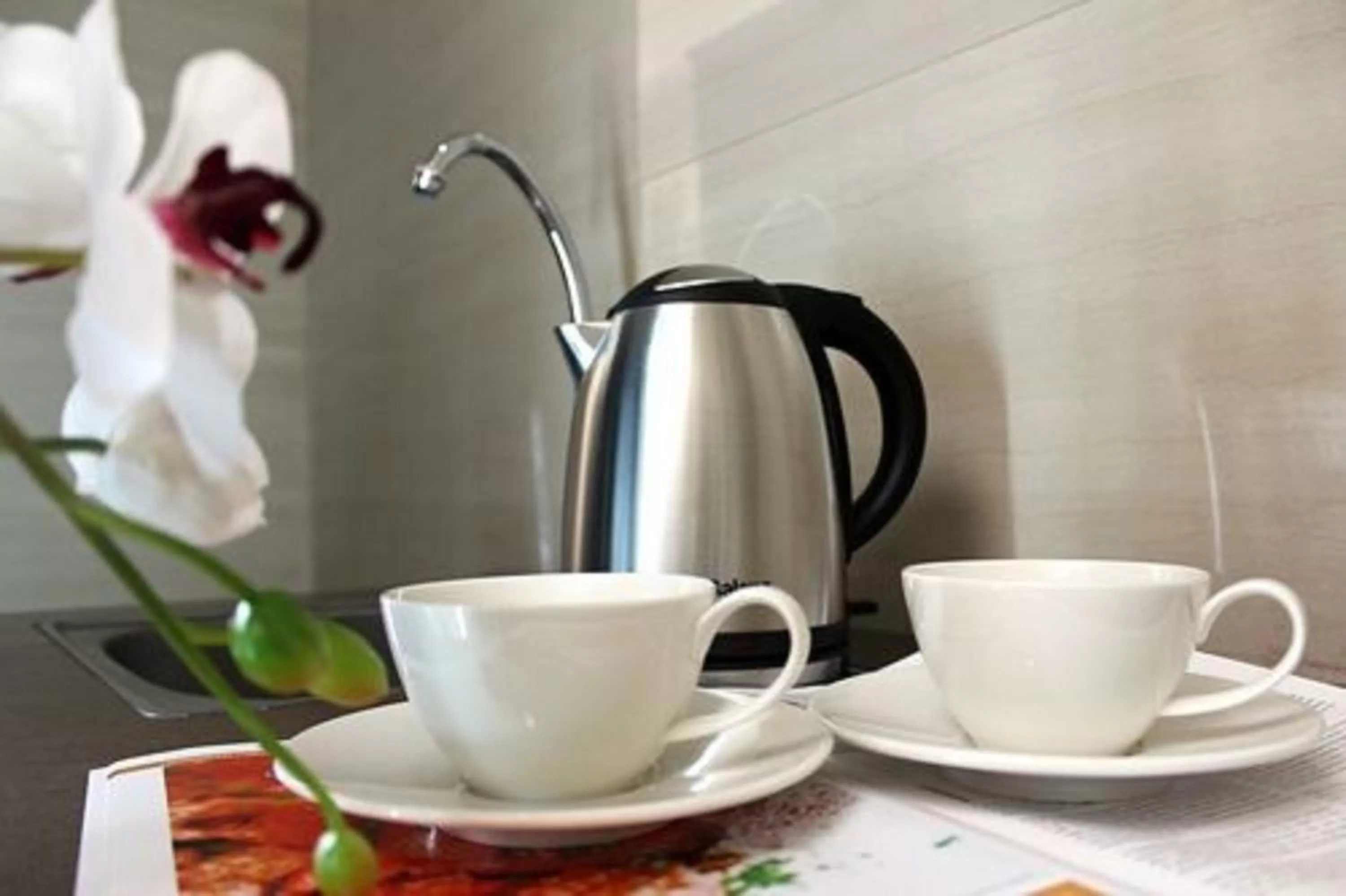 Coffee/tea facilities in Phoenix Palace Hotel Hanoi