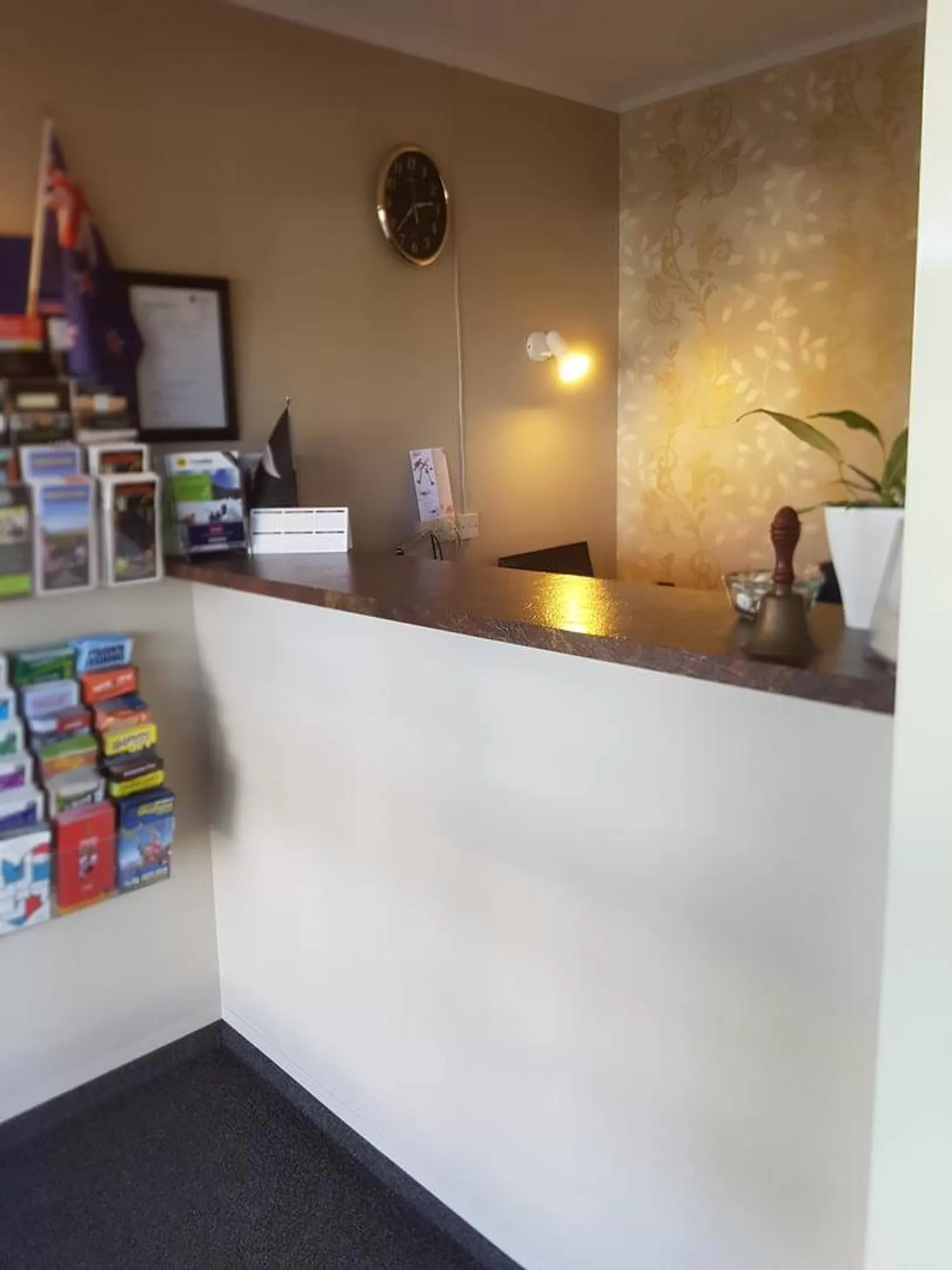 Lobby or reception, Lobby/Reception in Gardner Court Motel