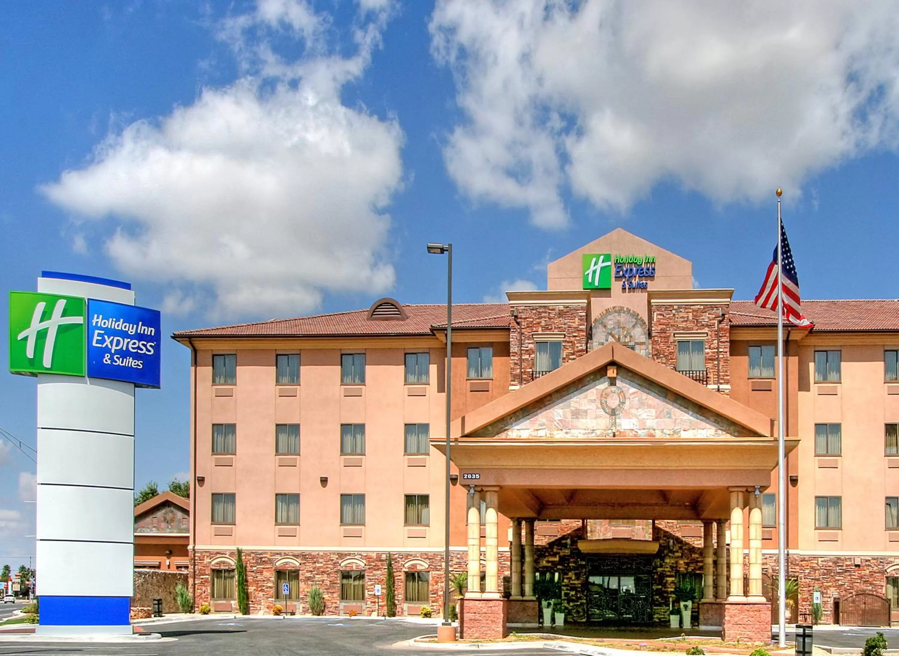 Property building in Holiday Inn Express Hotel & Suites Las Cruces by IHG