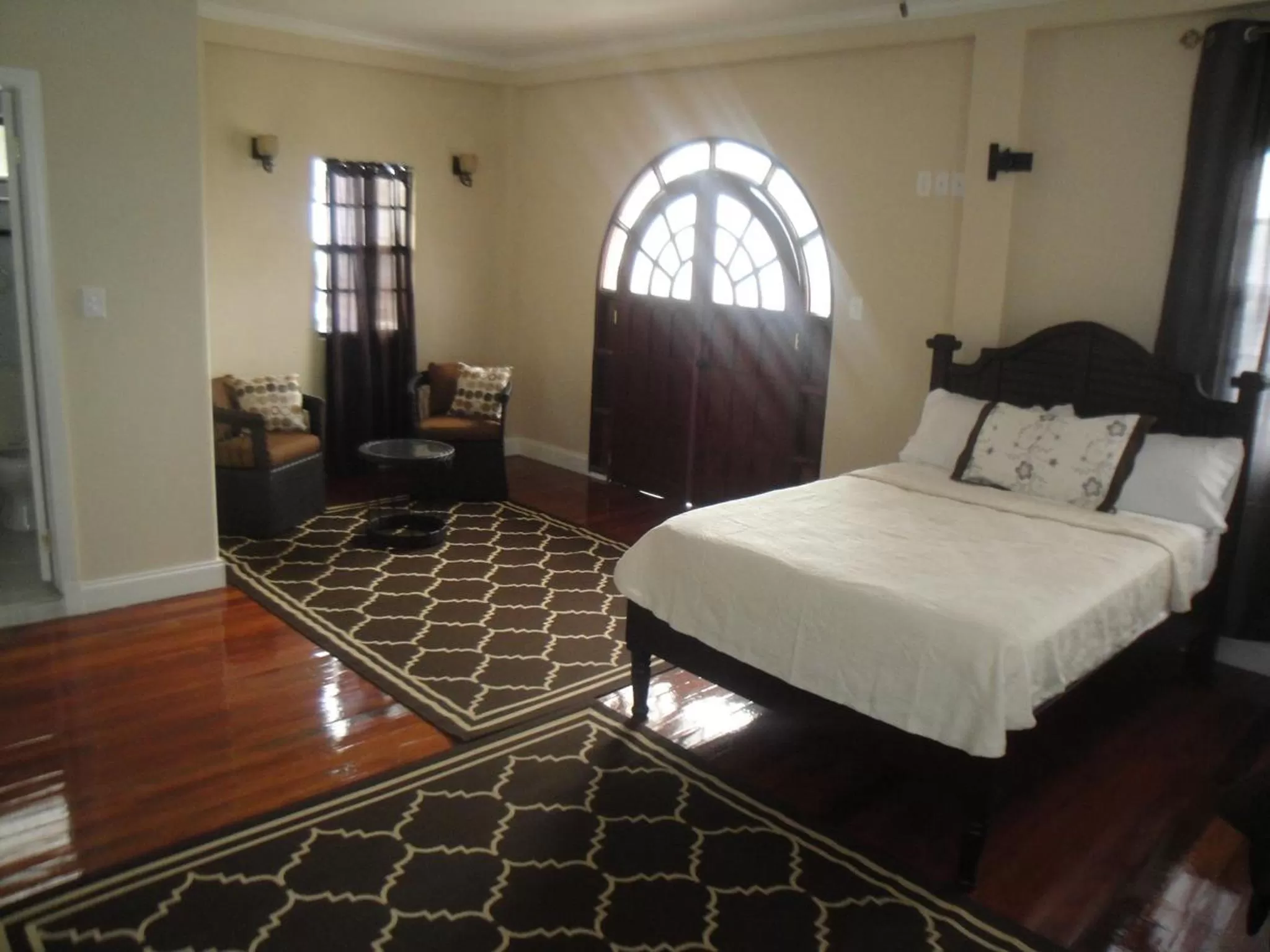 Photo of the whole room, Room Photo in El Dorado Inn