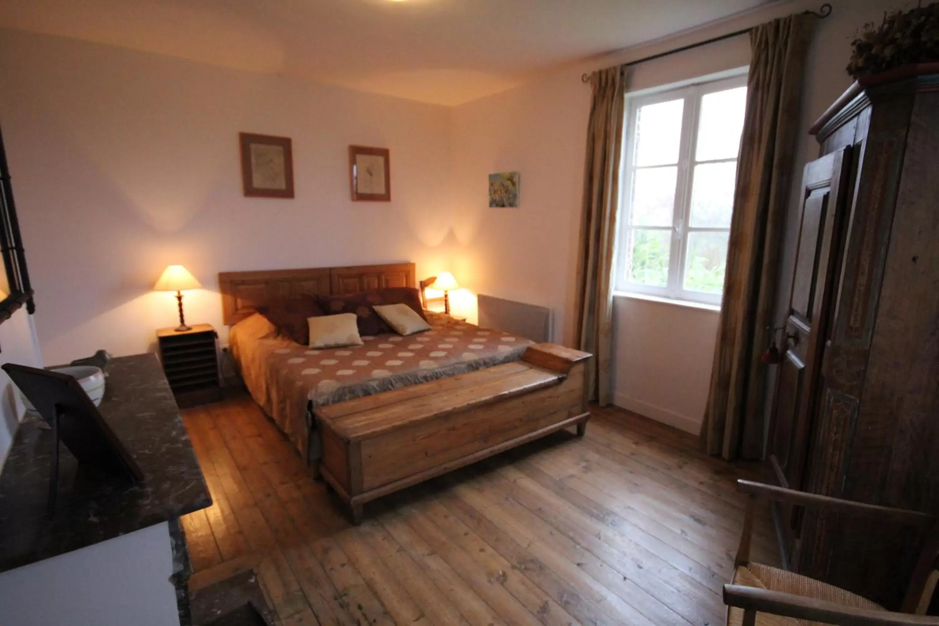 Twin Room - La beauvoir in Le Pommenial de la Hérissonnière Twin Room - La beauvoir in Le Pommenial de la Hérissonnière