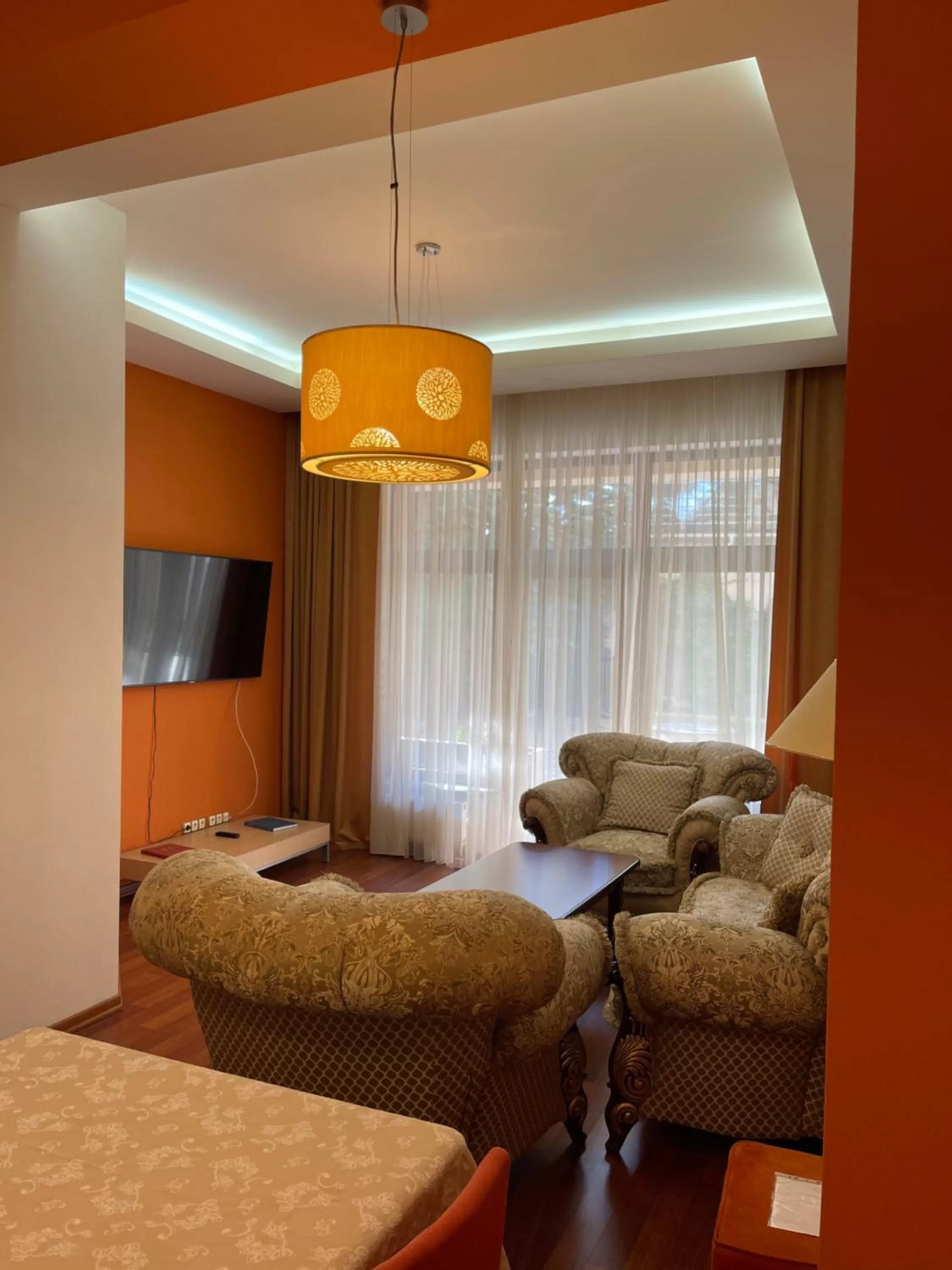 TV and multimedia in Arcada Apartments