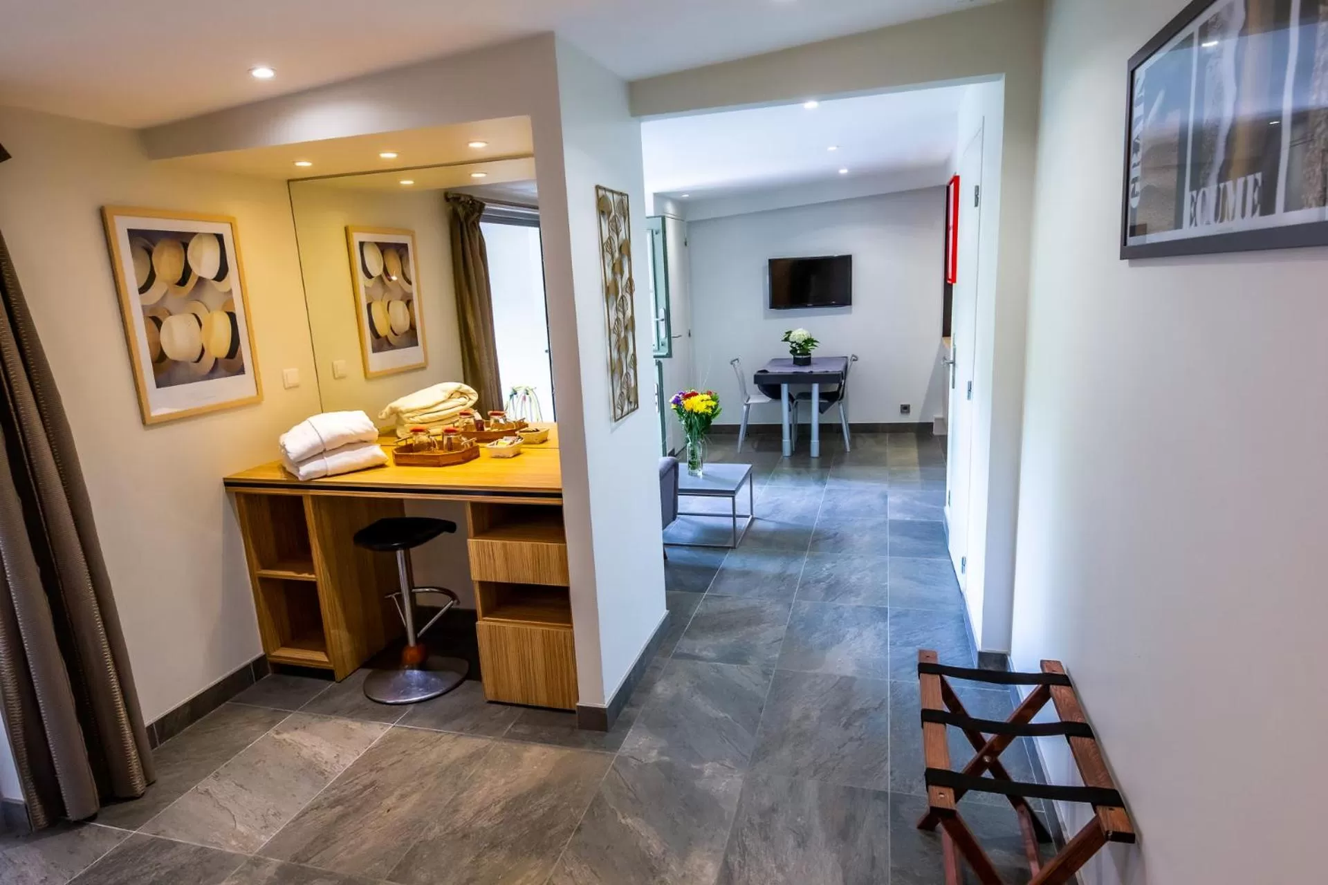 Living room in La Ferme de l'Oudon & SPA