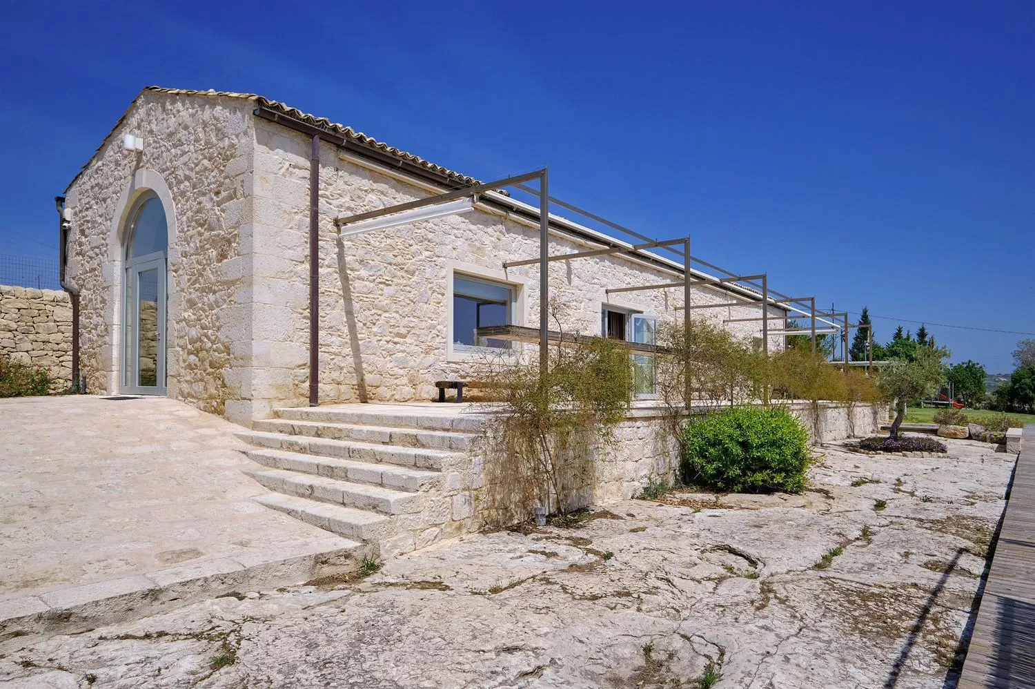 Property building in Petrantica Resort