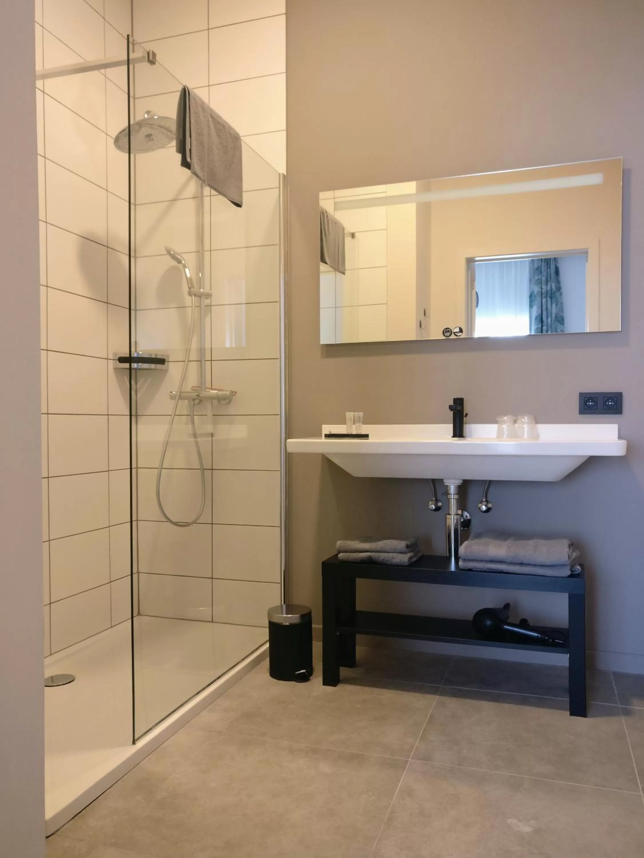 Bathroom in B & B De Veurnse Slaper