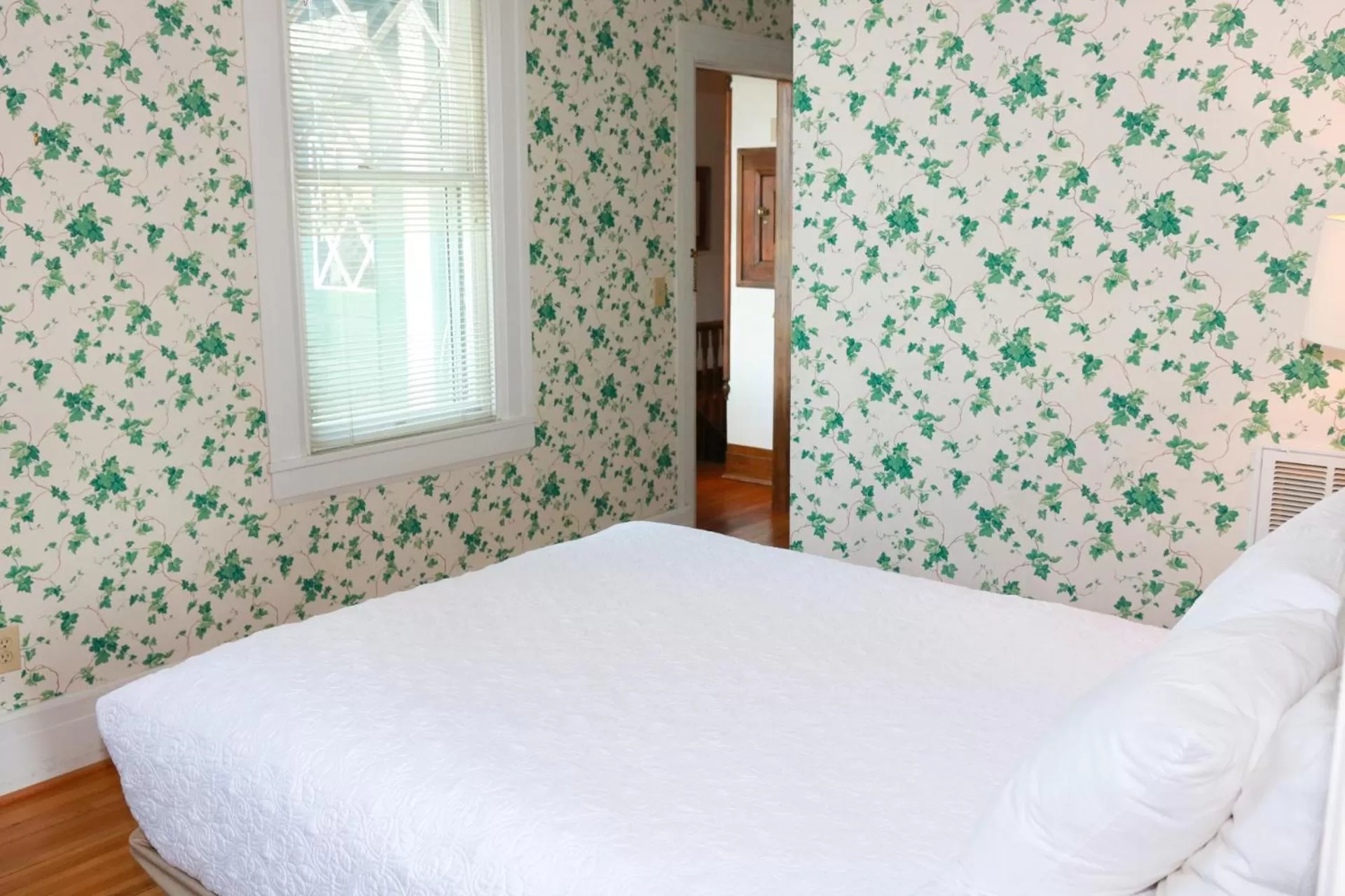 Bed in The Shaffner Inn