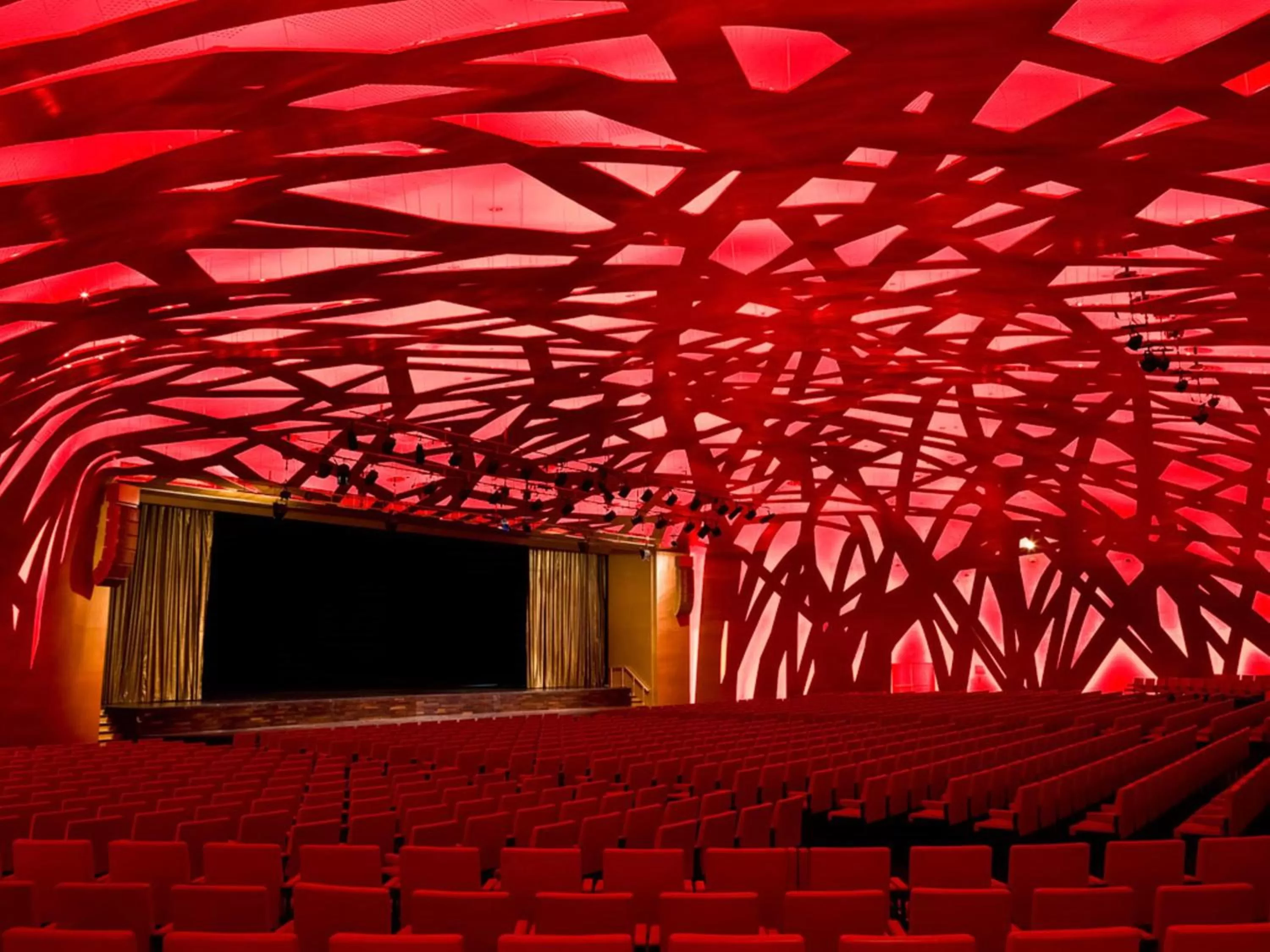 Business facilities in Sofitel Abidjan Hotel Ivoire