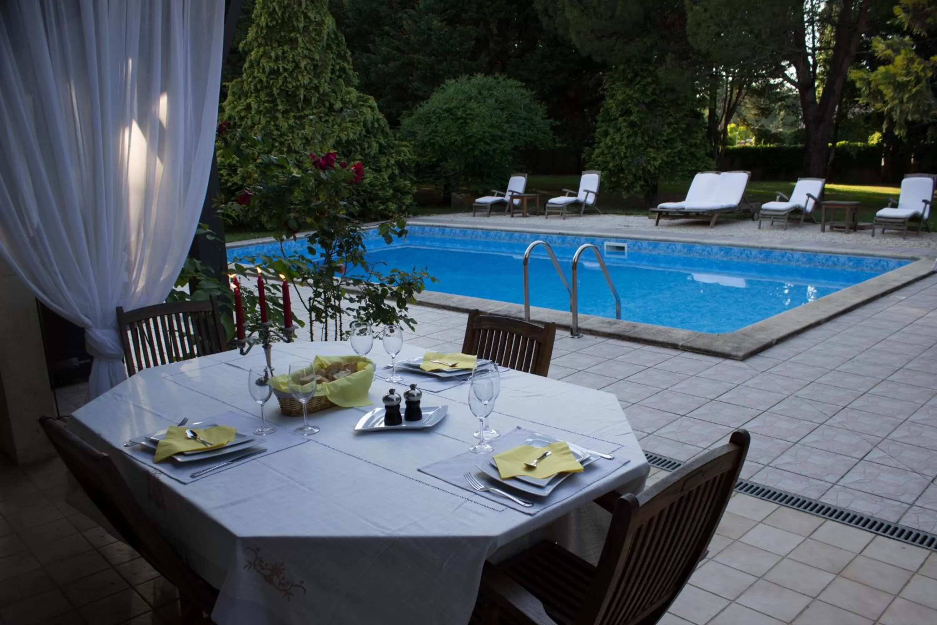 Balcony/Terrace in Château la Moune