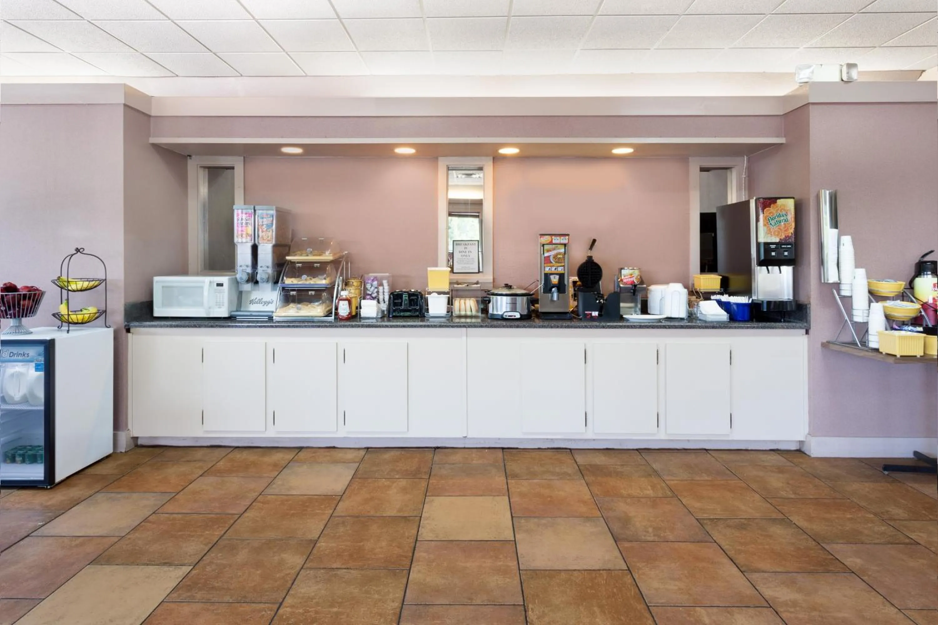 Food in Days Inn by Wyndham Cullman