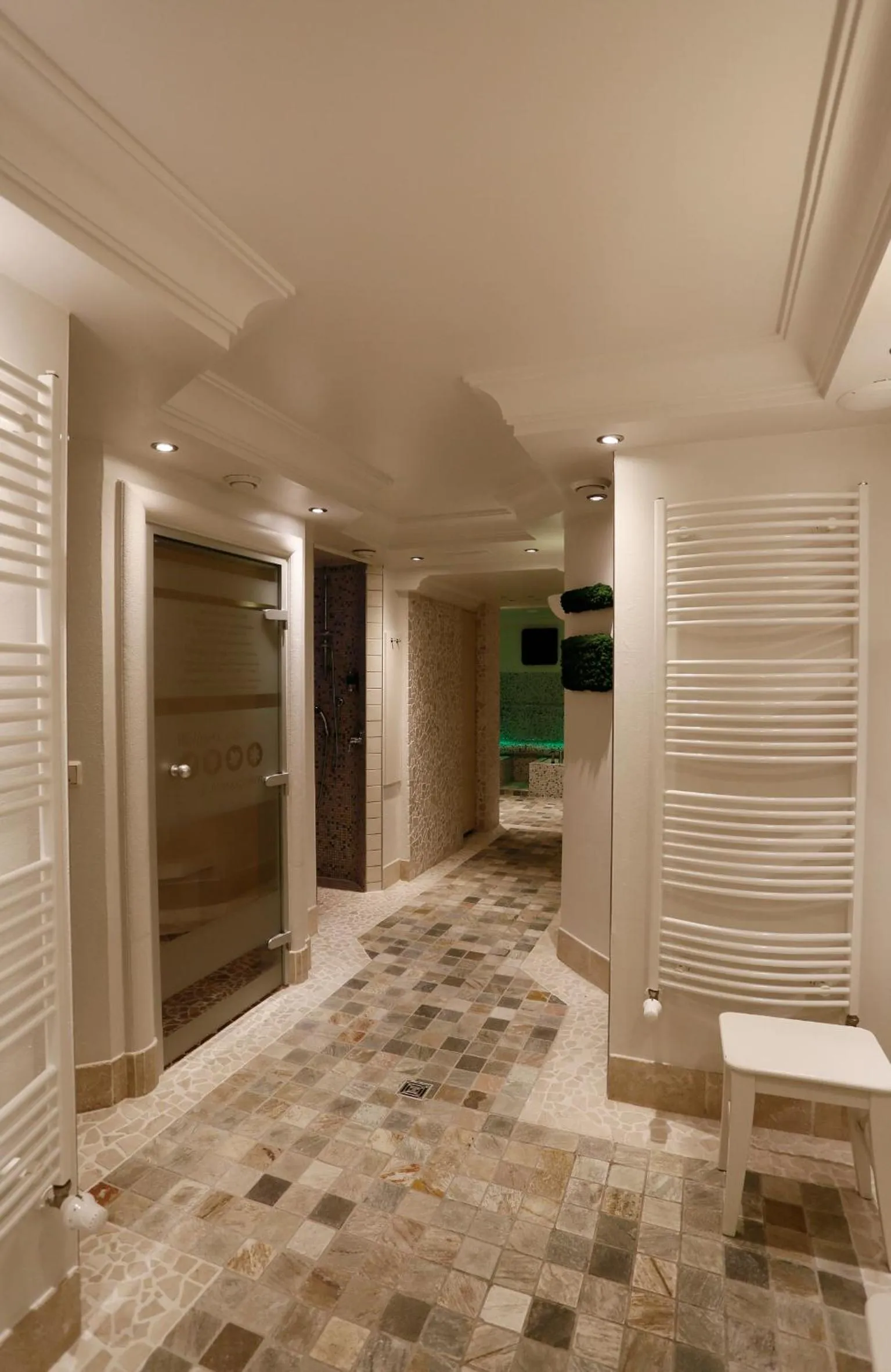 Steam room in Konsum Berghotel Oberhof