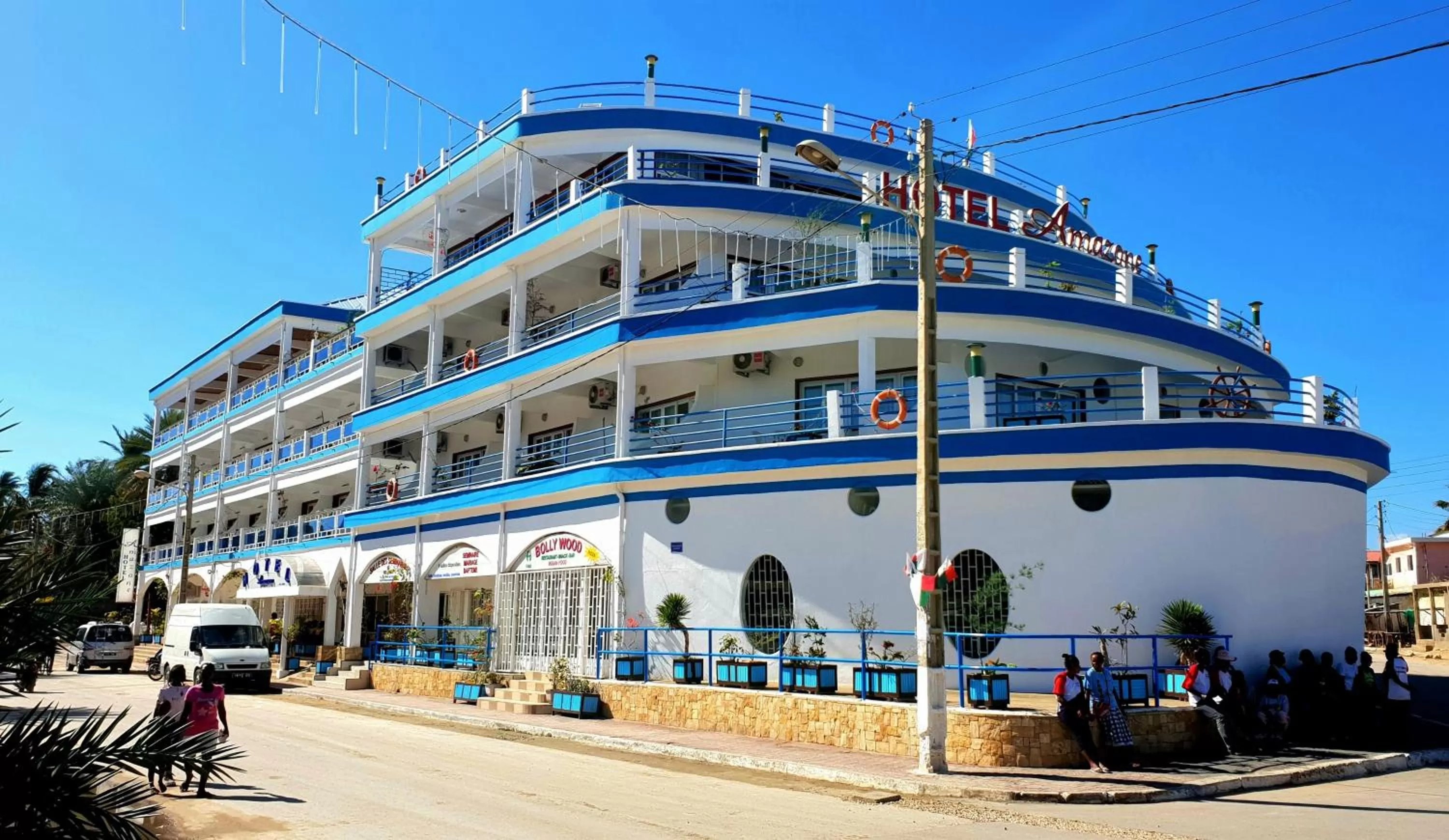 Property building in Amazone Hotel Tulear
