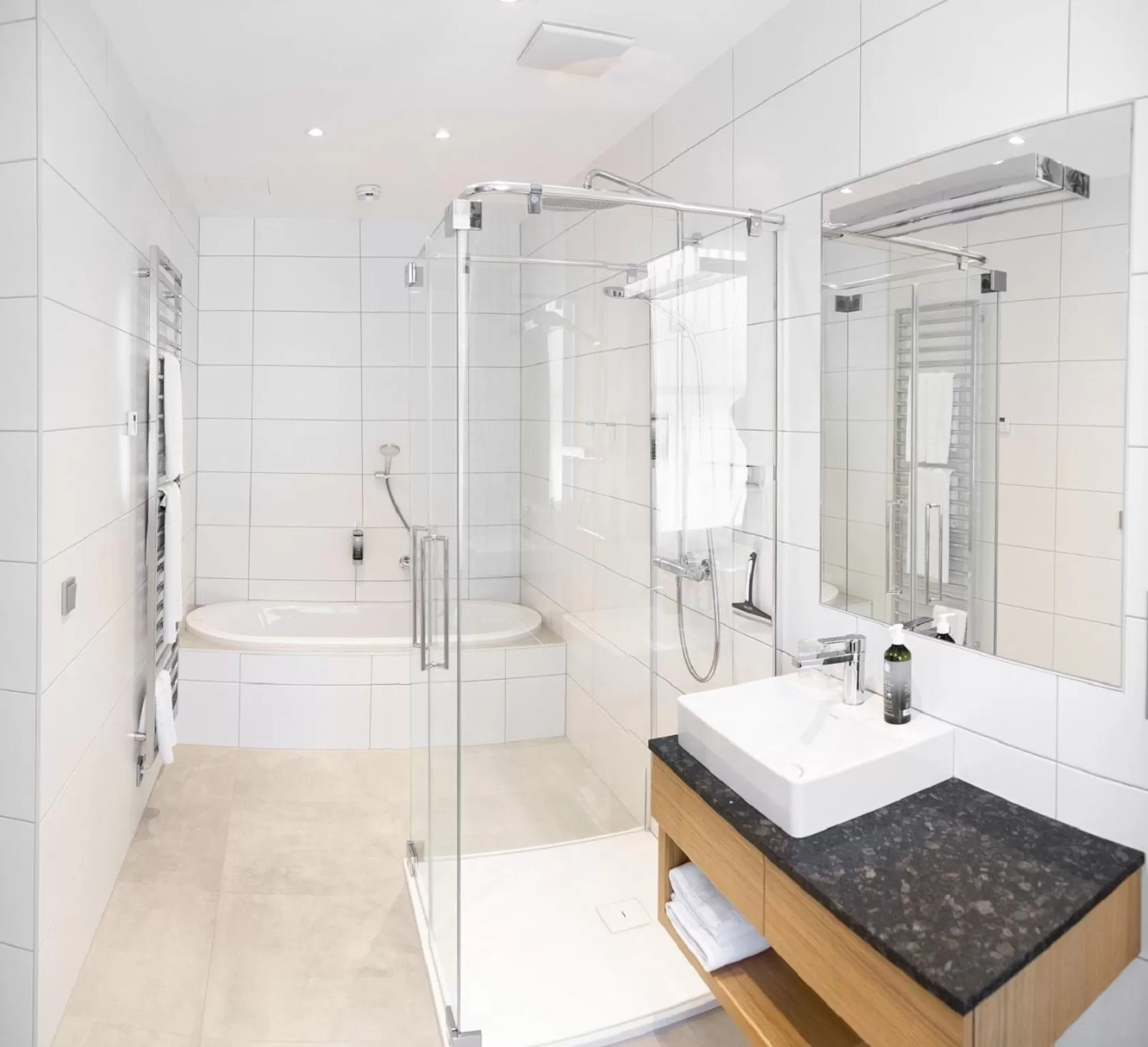 Shower, Bathroom in Hotel Schloss Hernstein