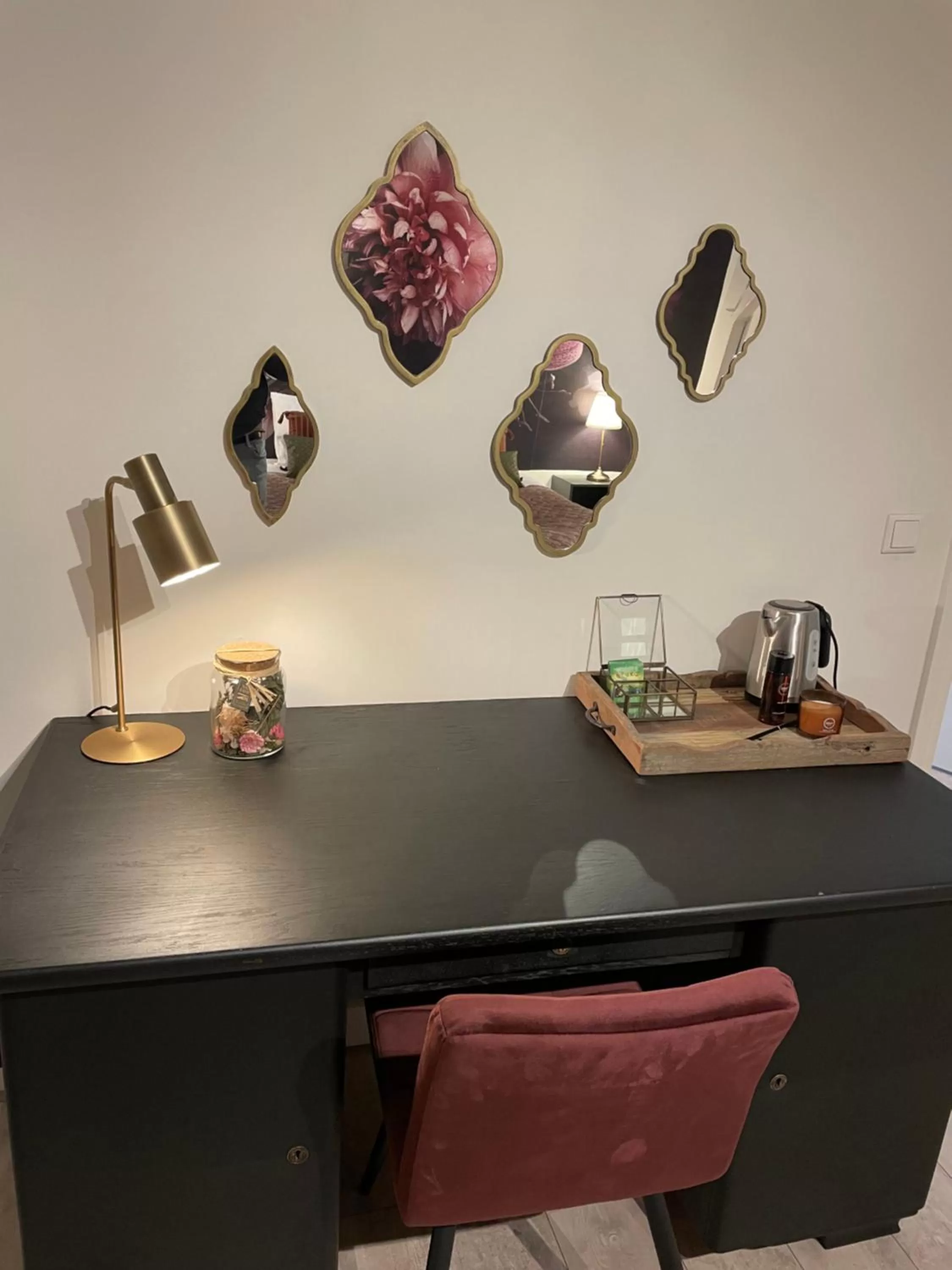 Coffee/tea facilities in BnB Bruxelles - Studios & Apartments